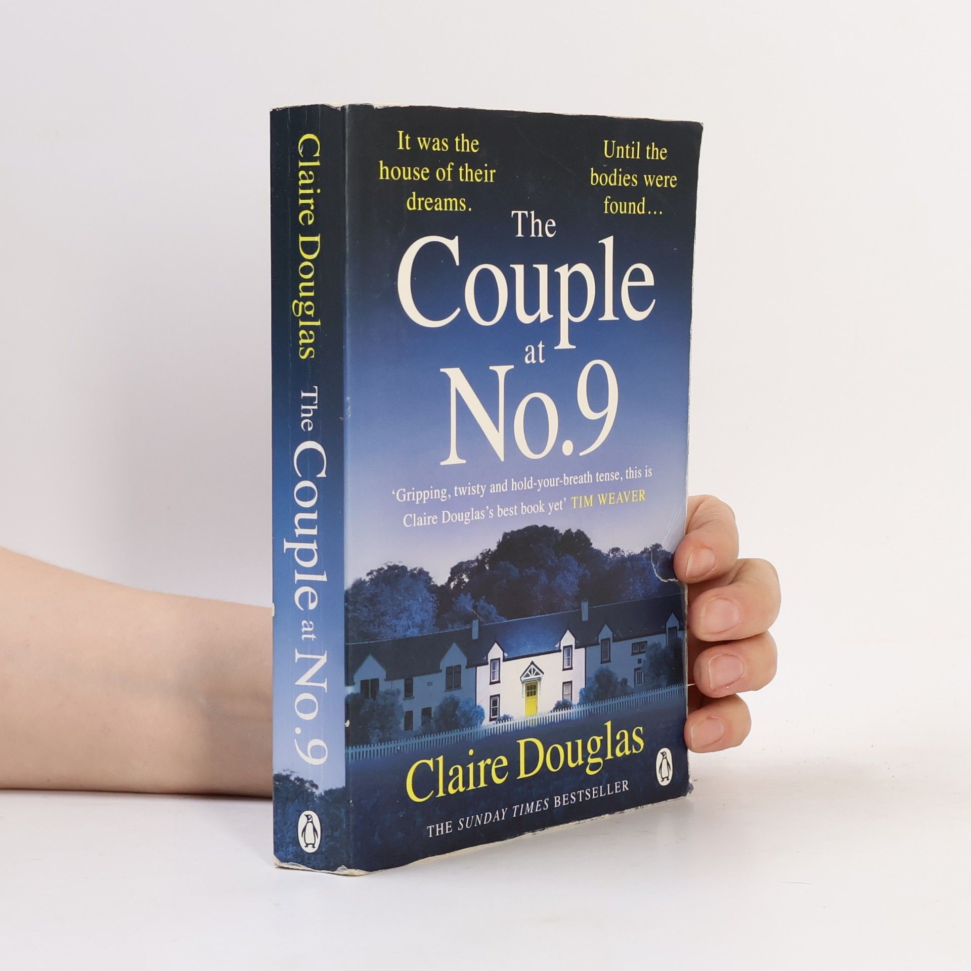 Claire Douglas The Couple at No. 9