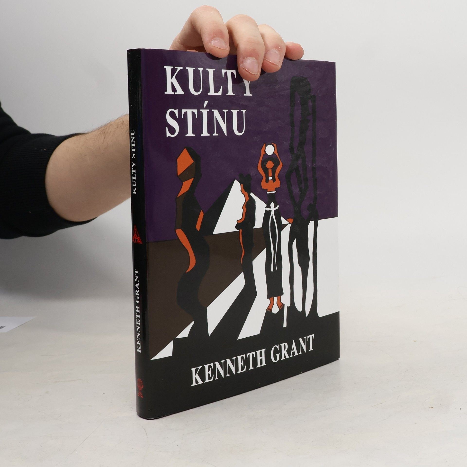 Kenneth Grant Kulty stínu