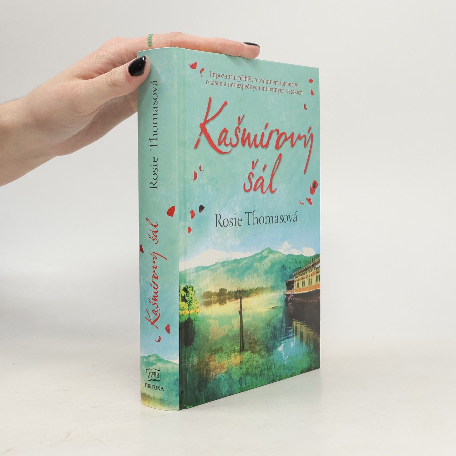 Rosie Thomas Kašmírový šál