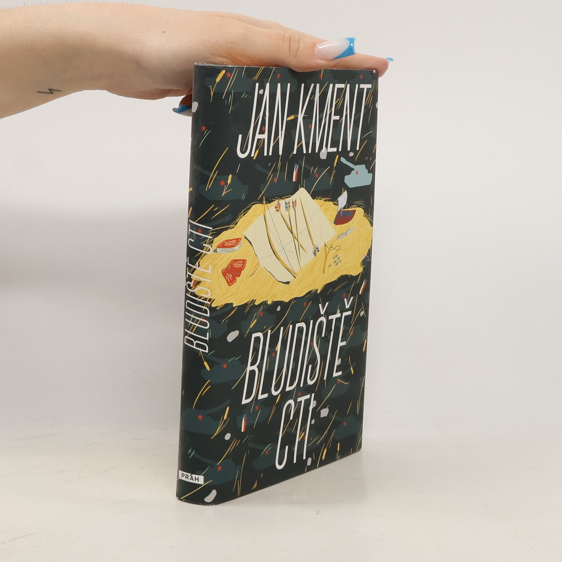 Jan Kment Bludiště cti