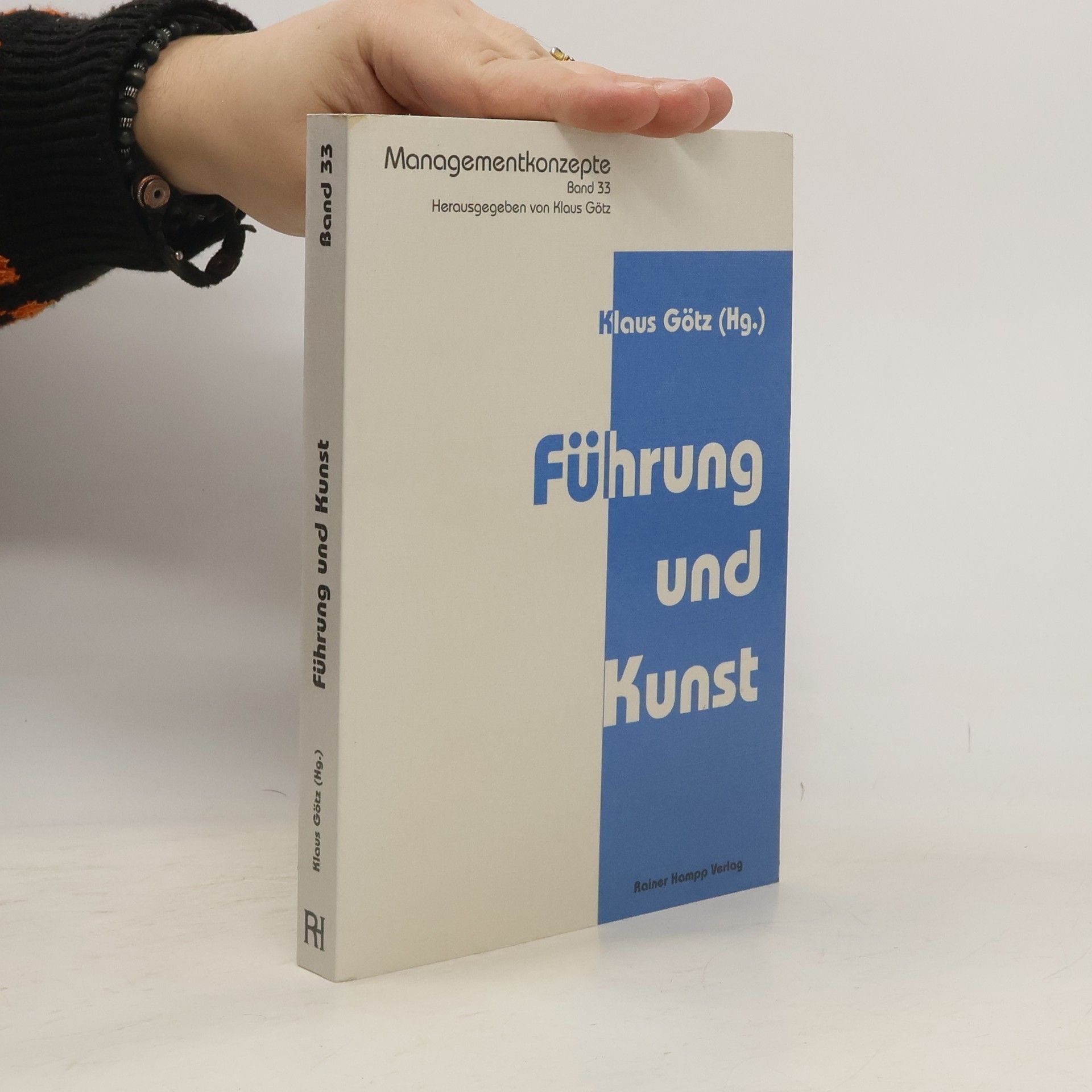 Klaus Götz Führung und Kunst