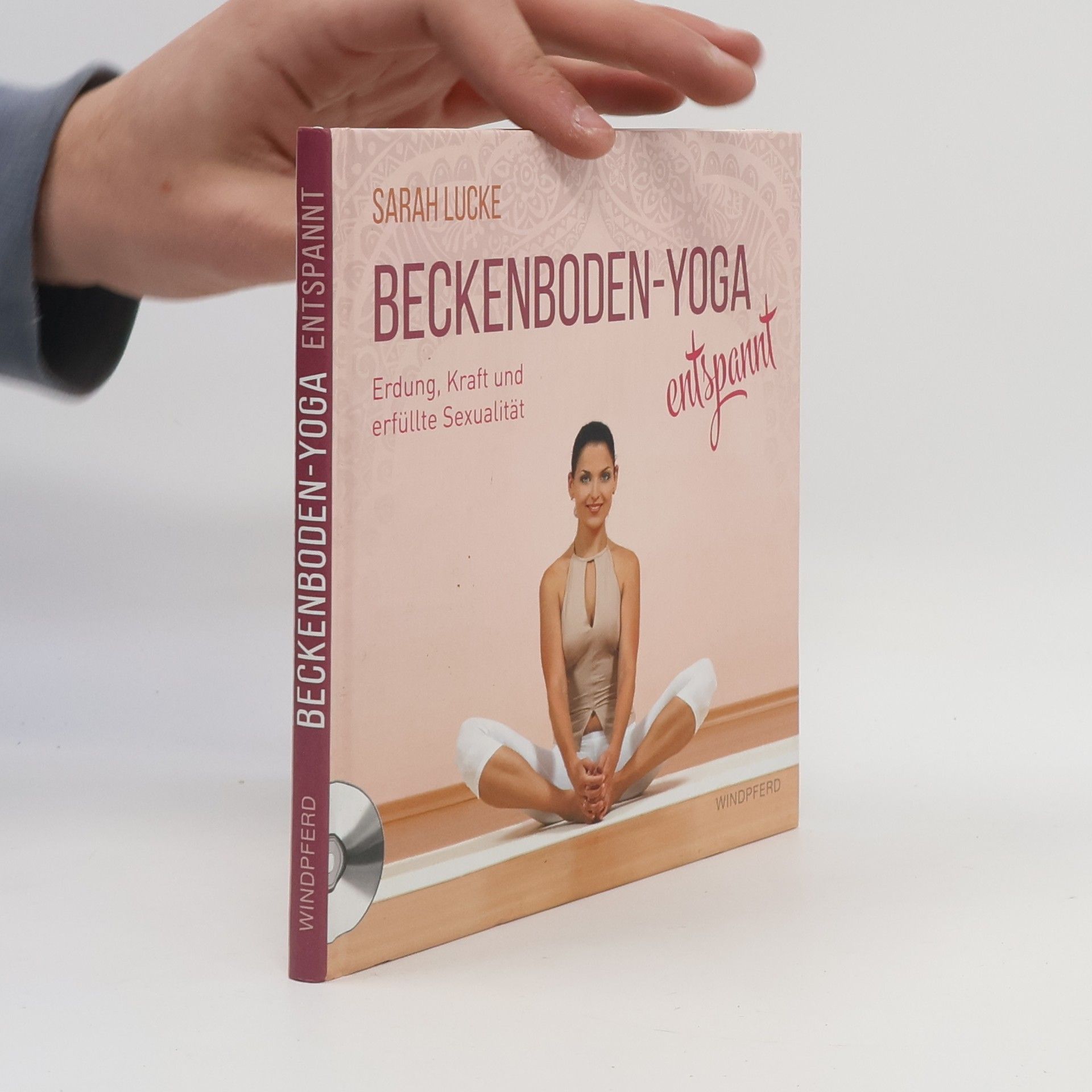 Sarah Lucke Beckenboden-Yoga entspannt