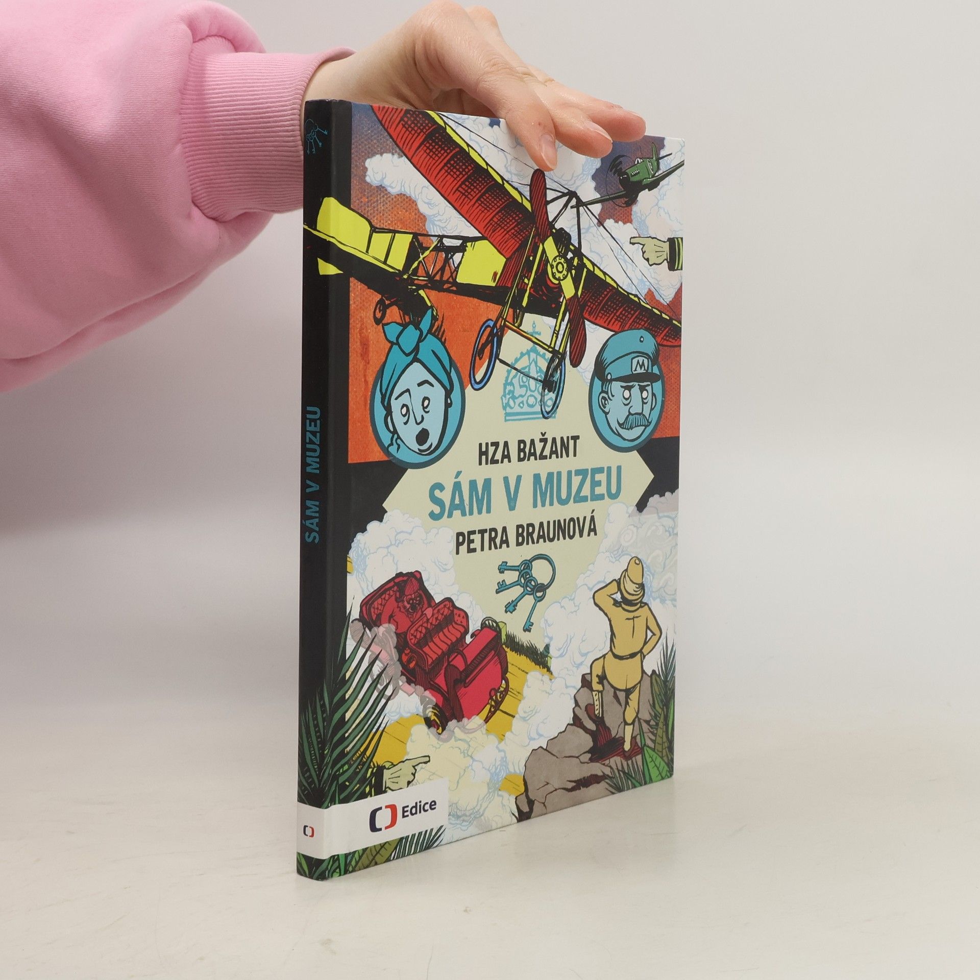 Jan Bažant Sám v muzeu