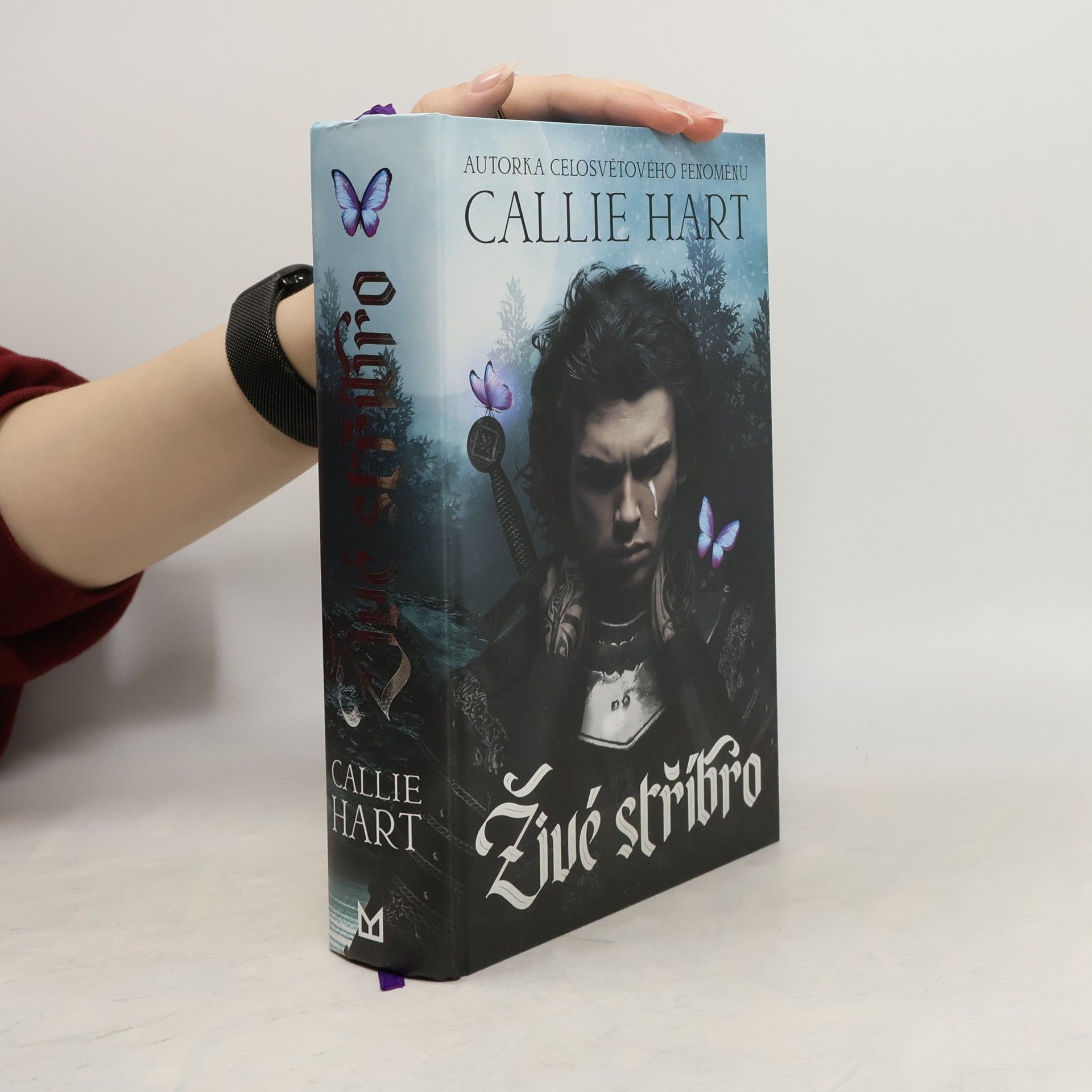 Callie Hart Živé stříbro