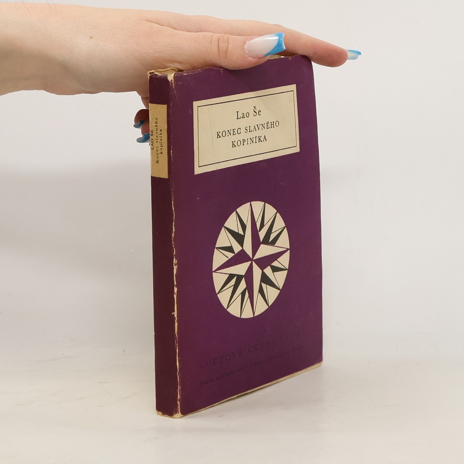 Lao She Konec slavného kopiníka