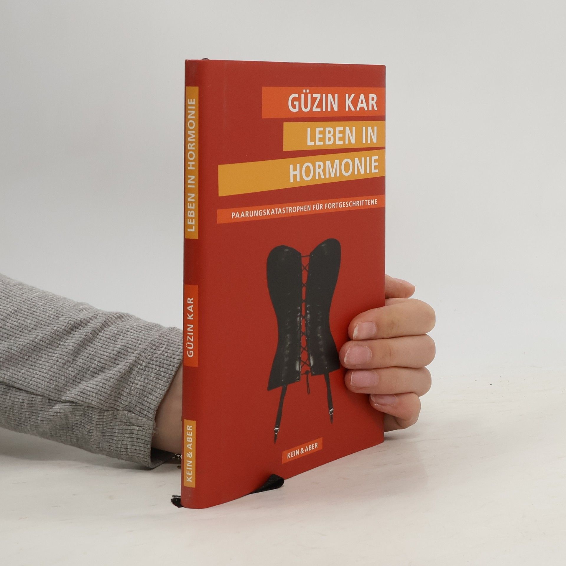 Güzin Kar Leben in Hormonie