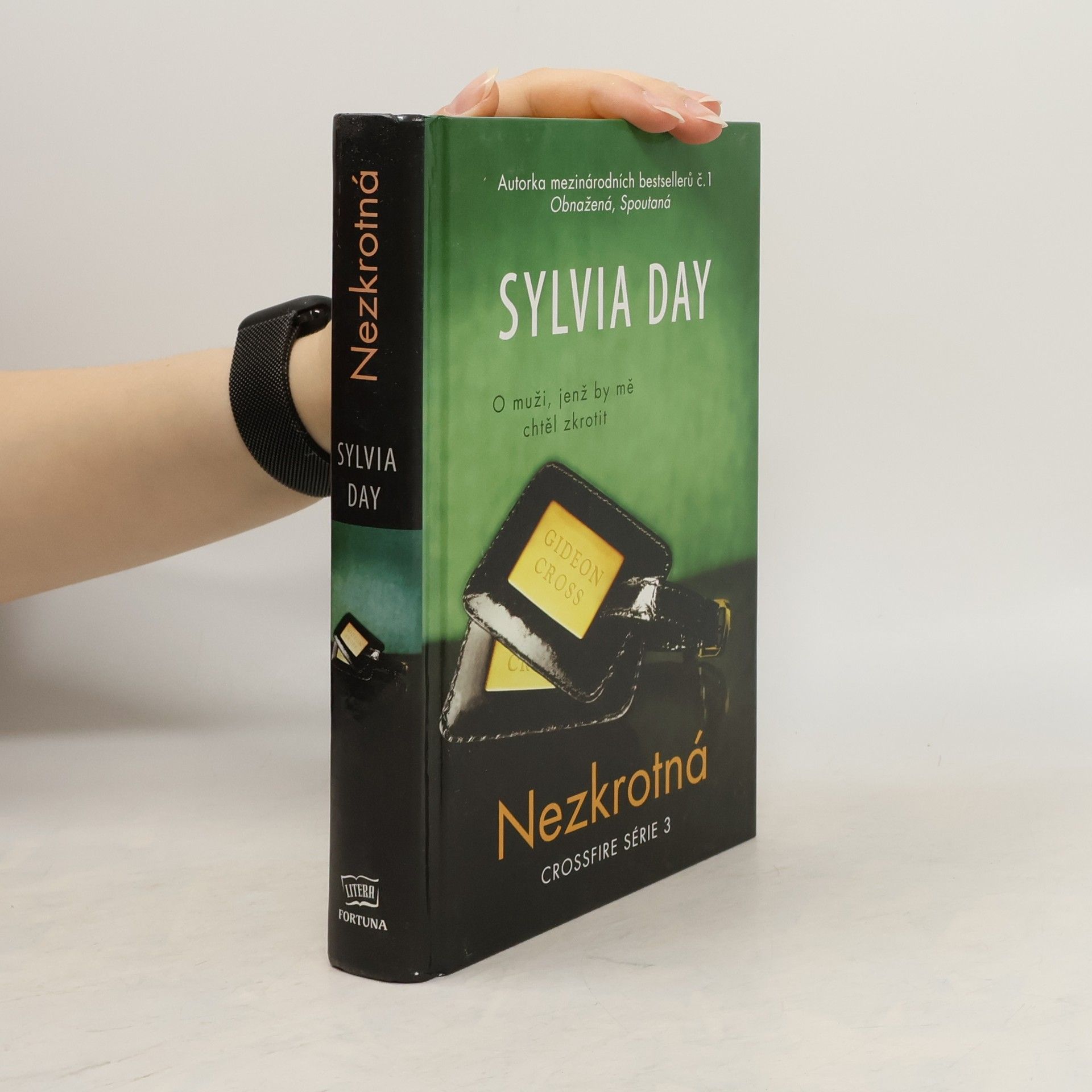 Sylvia Day Nezkrotná
