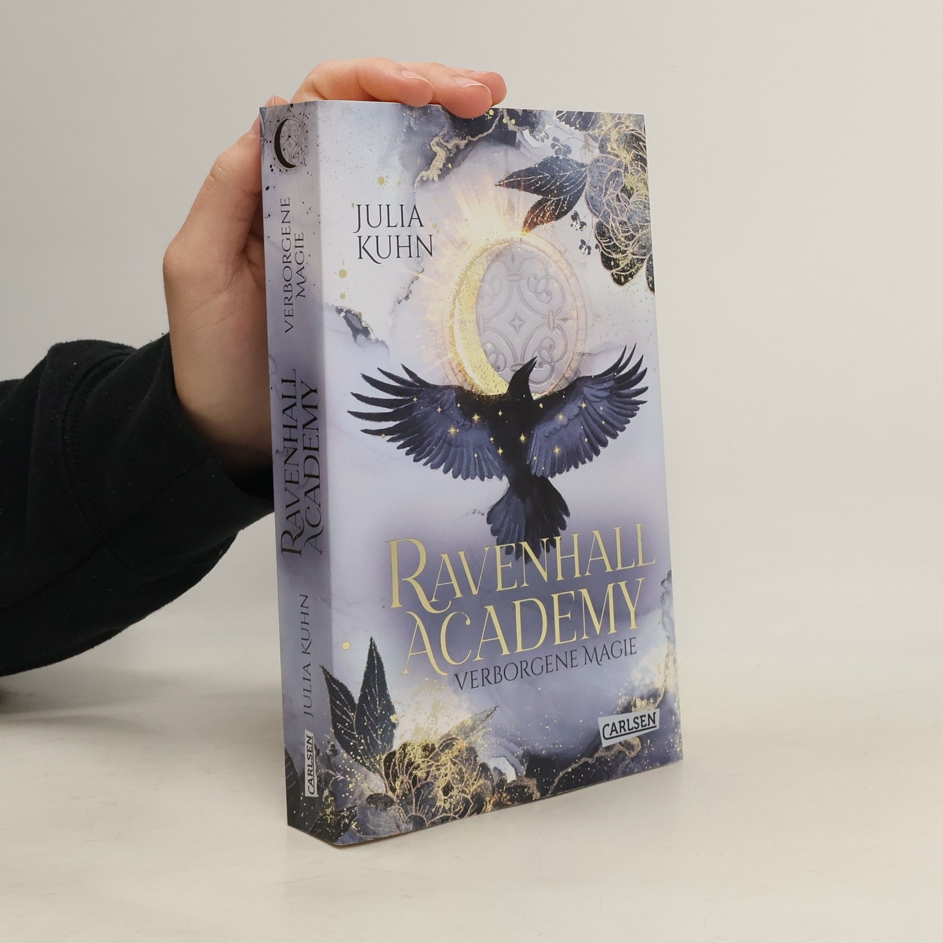 Julia Kuhn Ravenhall Academy 1: Verborgene Magie