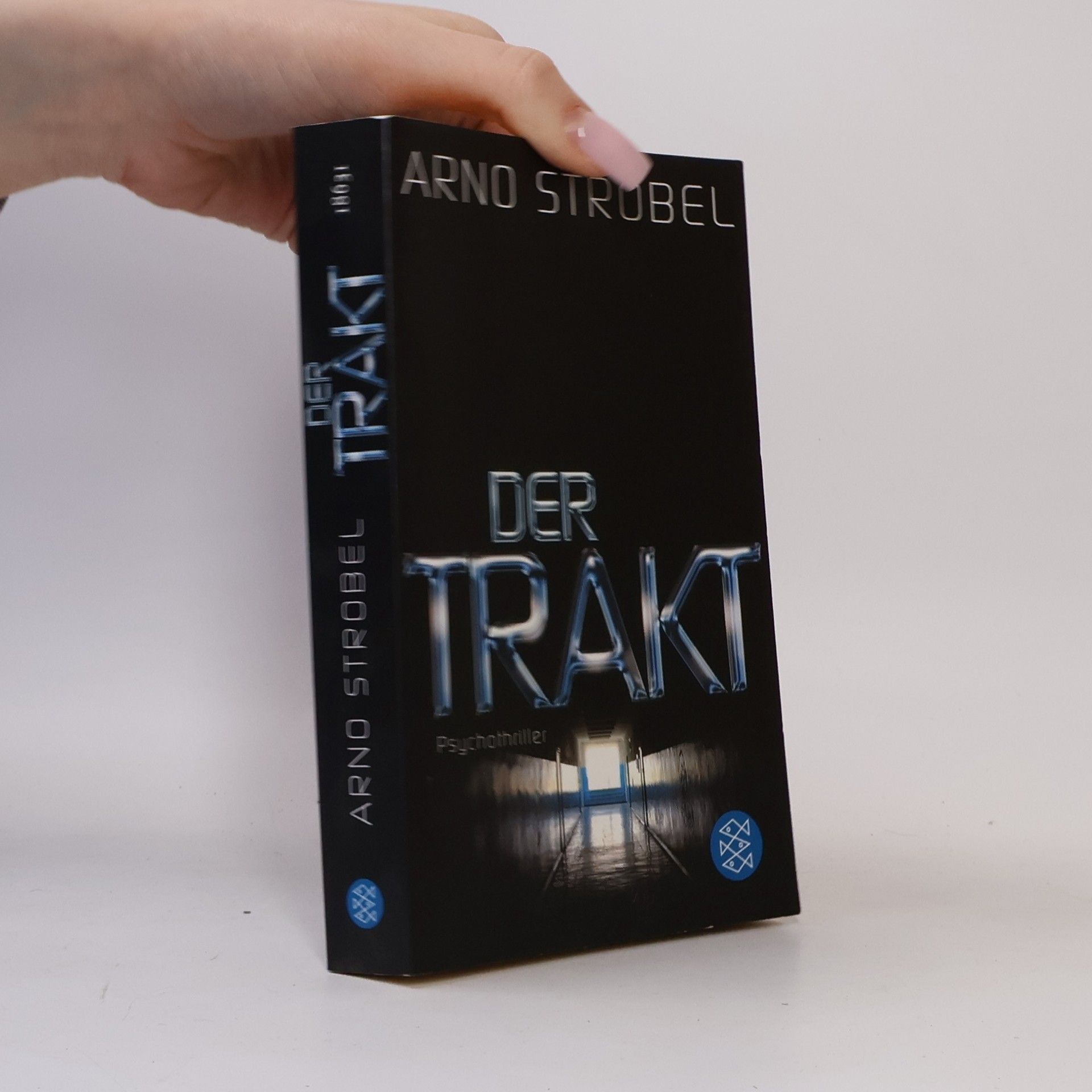 Arno Strobel Der Trakt