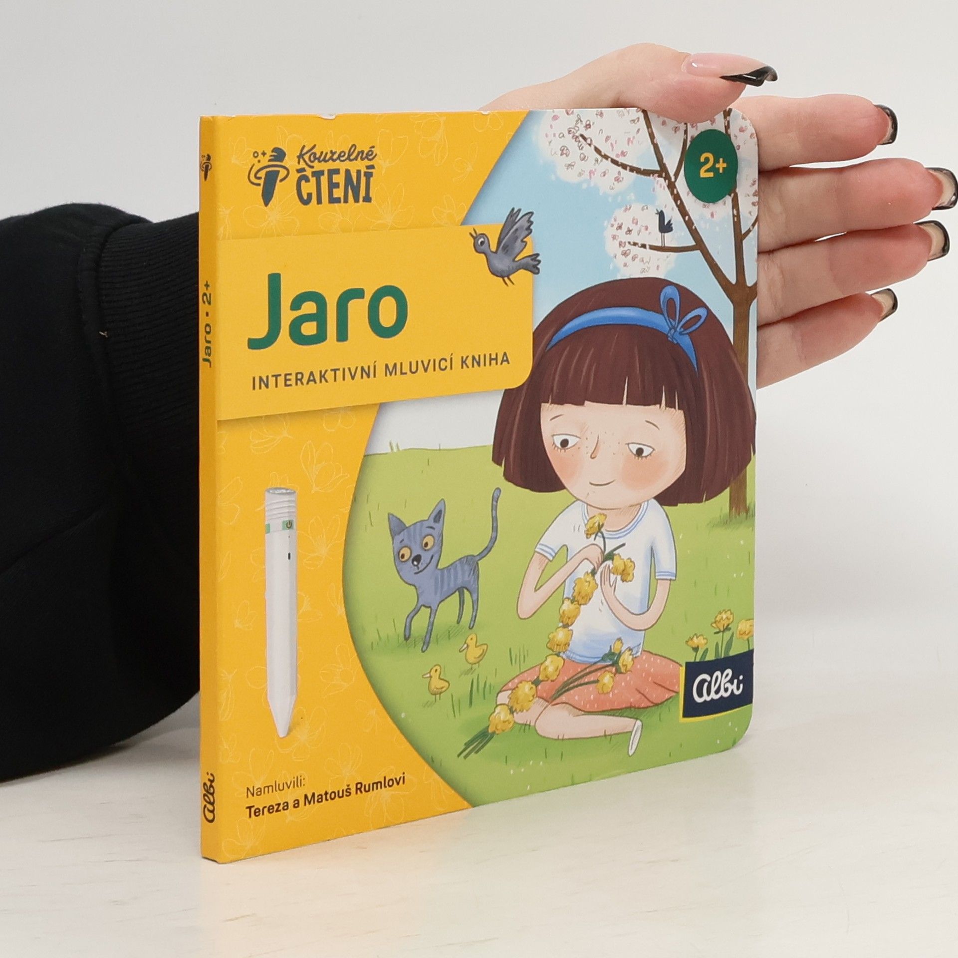 Ilona Komárková Jaro. Interaktivní mluvicí kniha