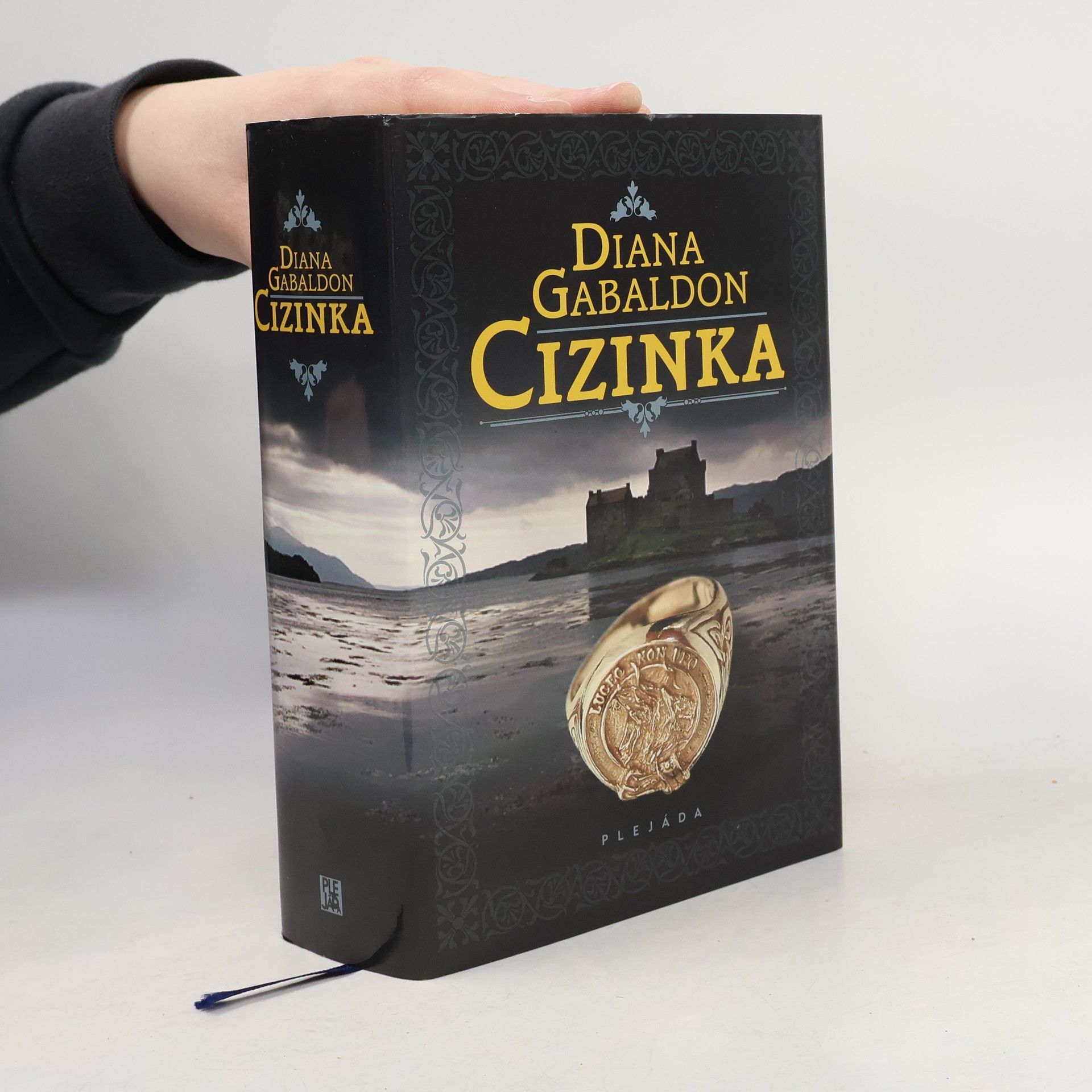 Diana Gabaldon Cizinka