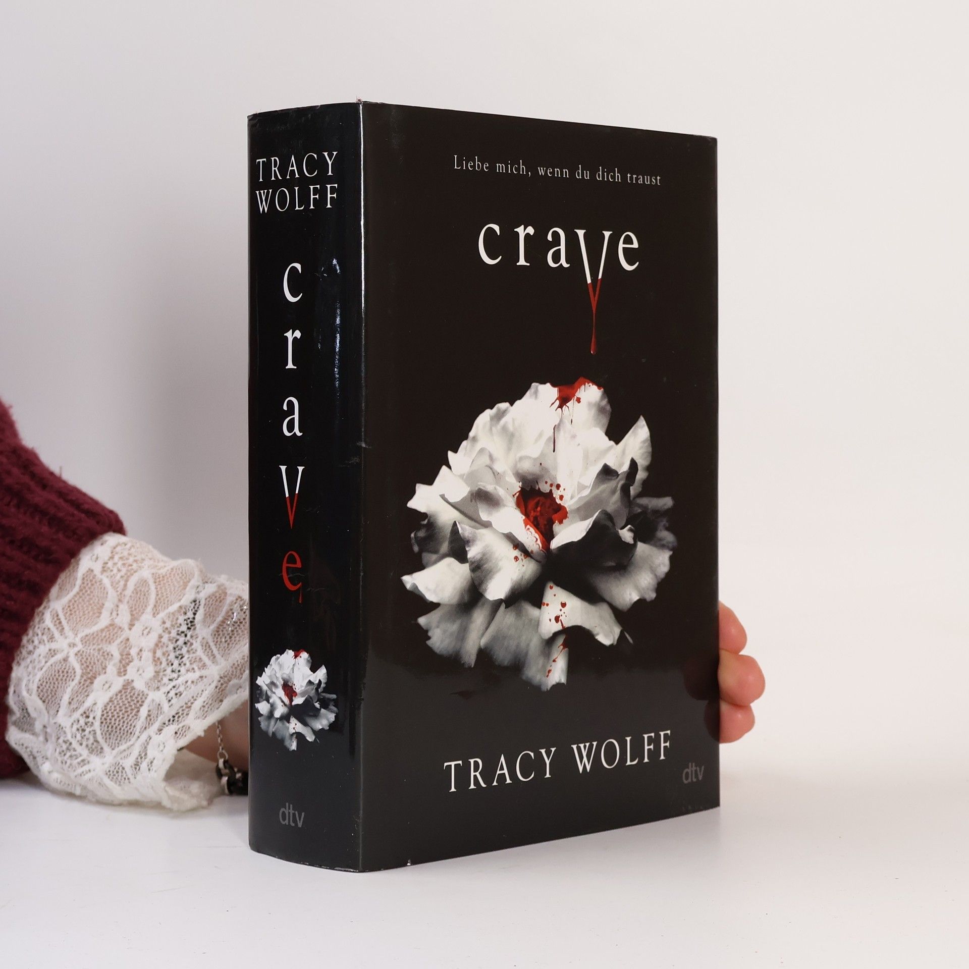 Tracy Wolff Crave
