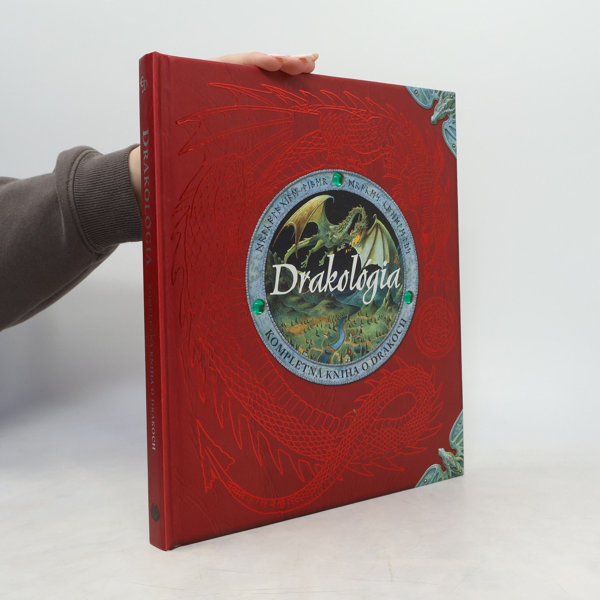 Ernest Drake Drakológia (Kompletná kniha o drakoch)