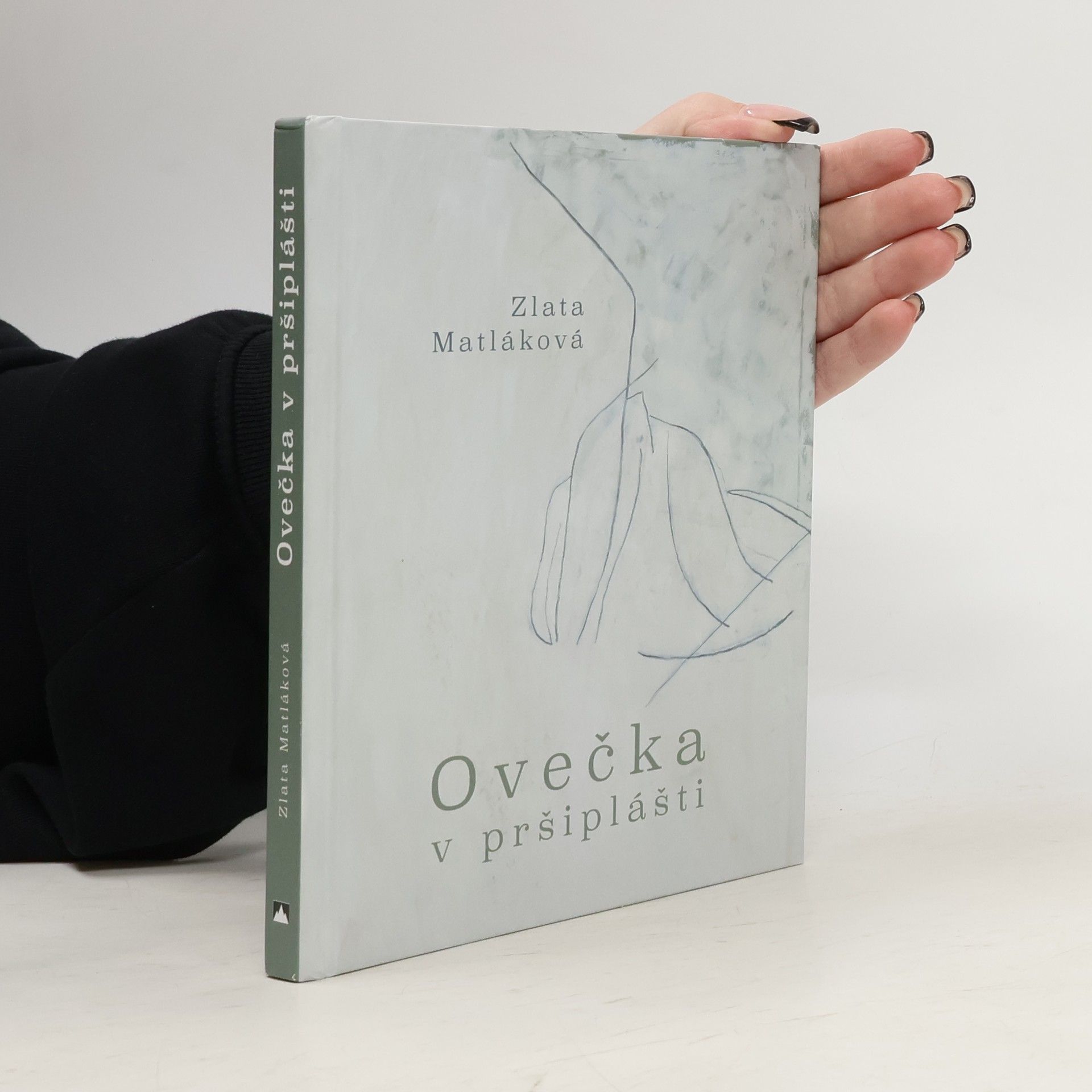 Ovečka v pršiplášti