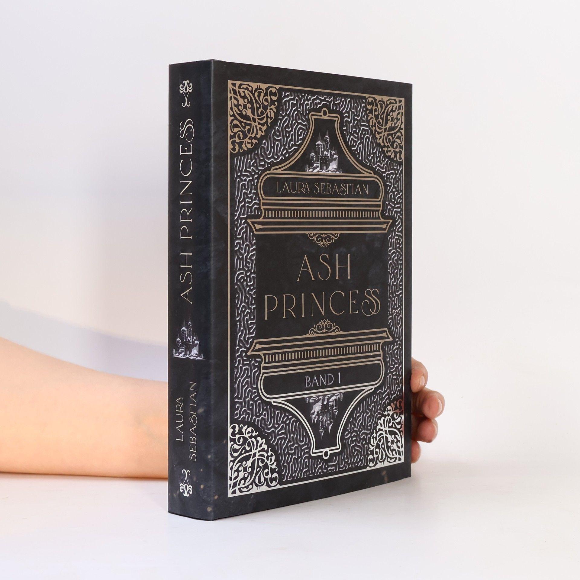 Laura Sebastian Ash Princess 1