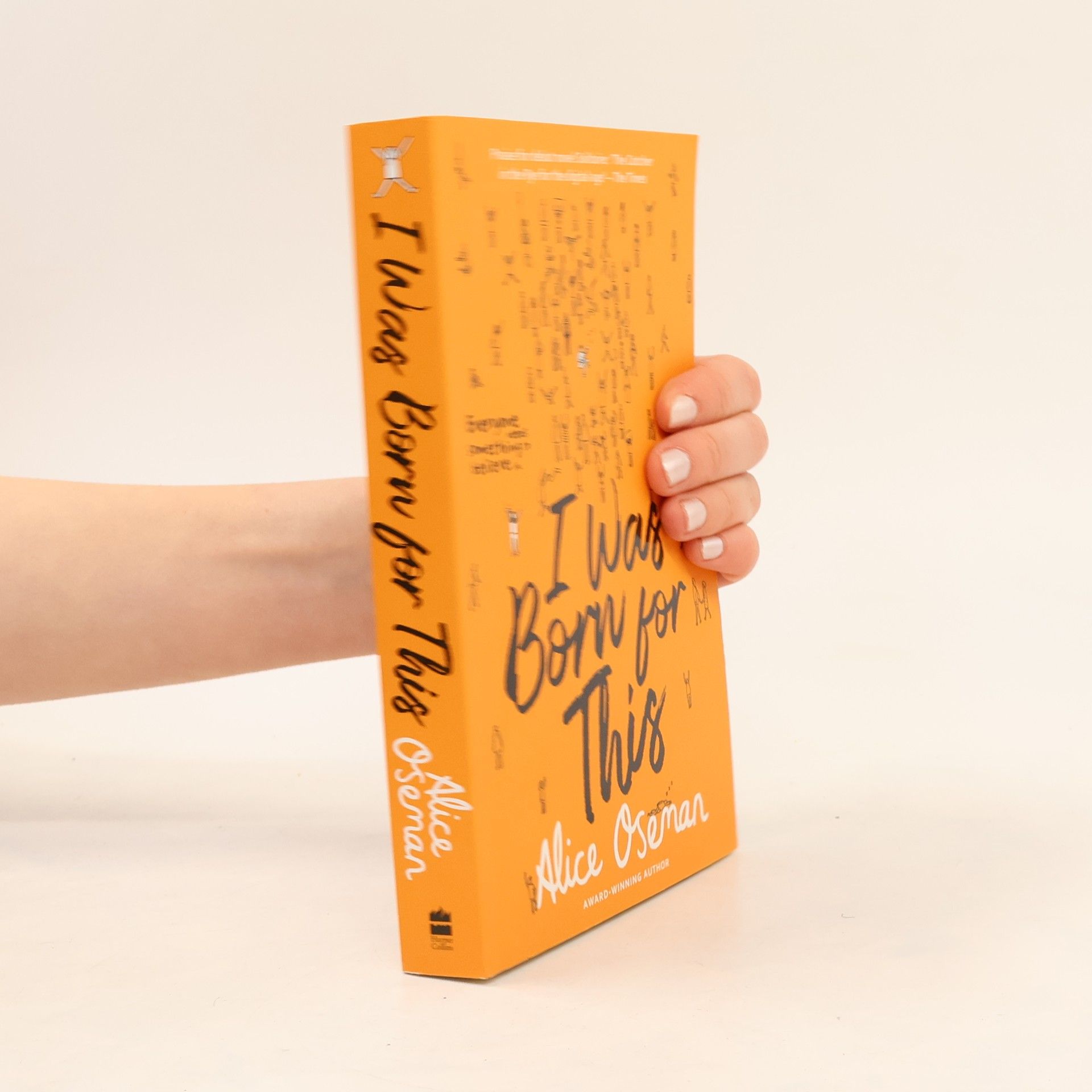 Alice Oseman I was born for this