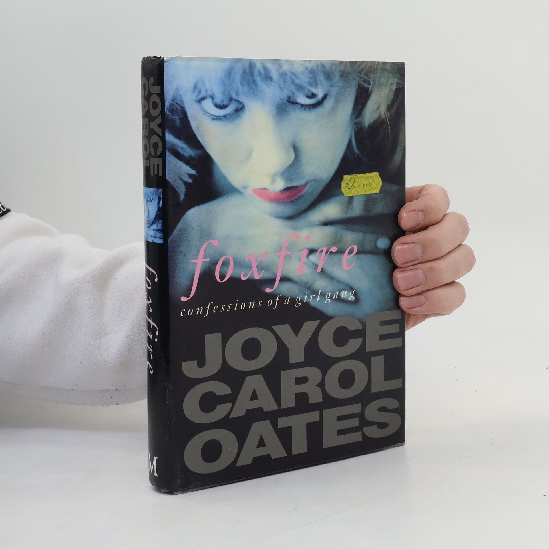 Joyce Carol Oates Foxfire