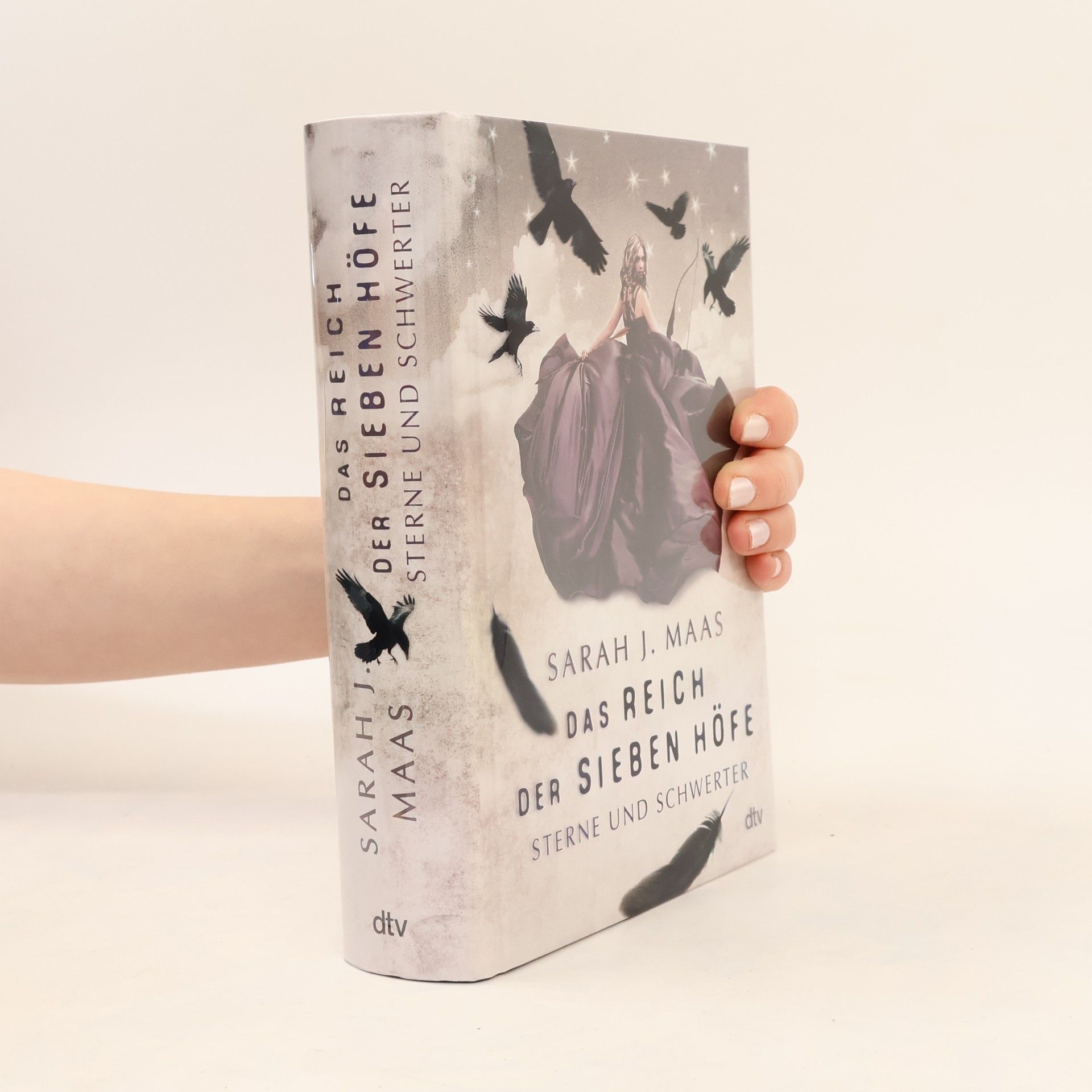 Sarah J. Maas Das Reich der sieben Höfe. Sterne und Schwerter