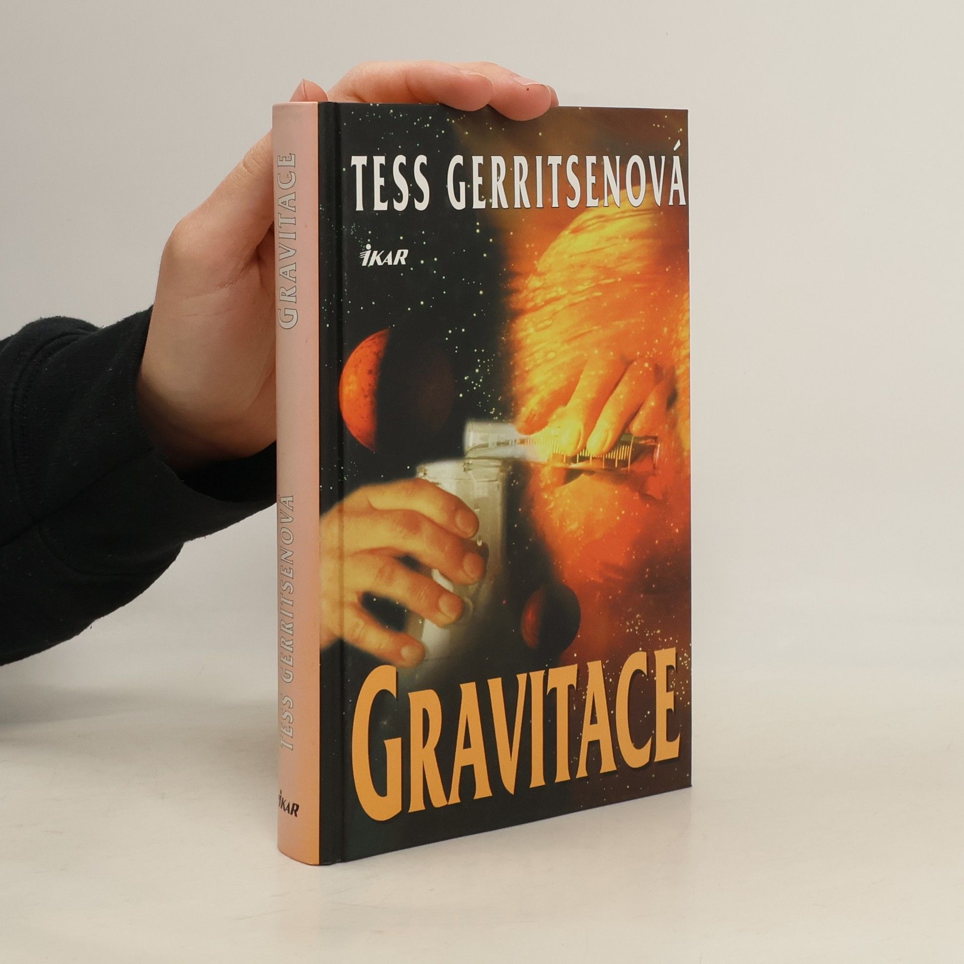 Tess Gerritsen Gravitace
