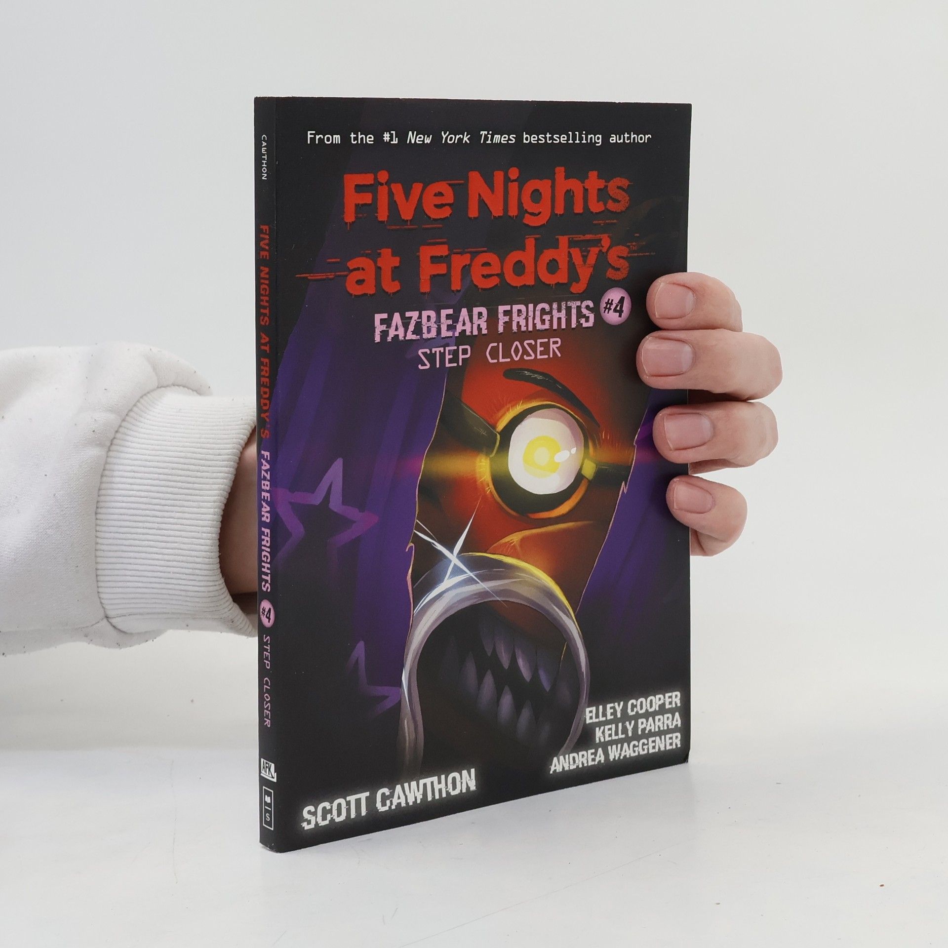 Scott Cawthon Five nights at Freddy's. Fazbear frights #4, Step closer