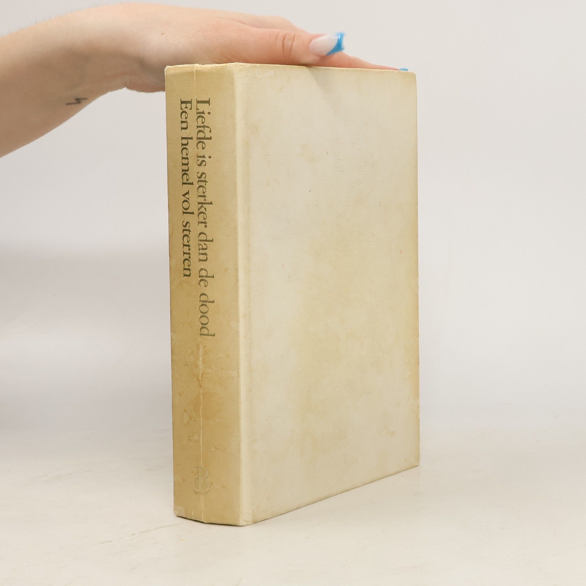 Heinz G. Konsalik Liefde is sterker dan de dood