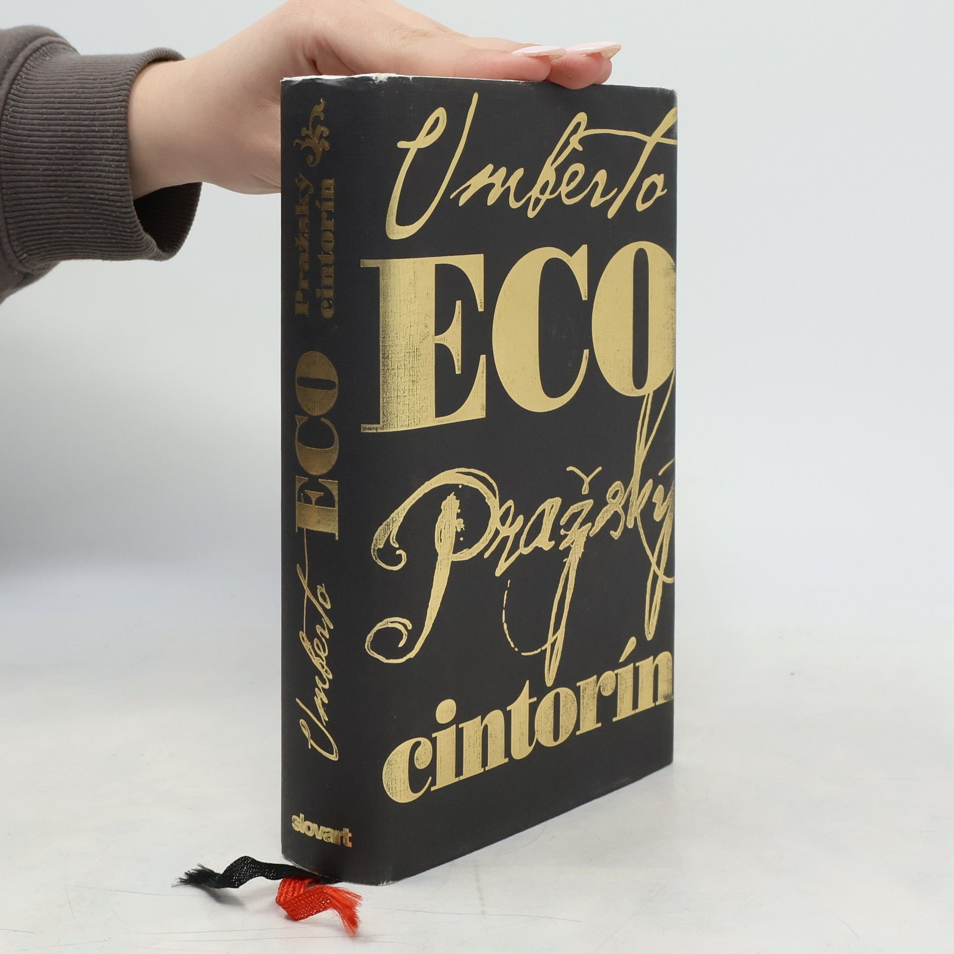 Umberto Eco Pražský cintorín