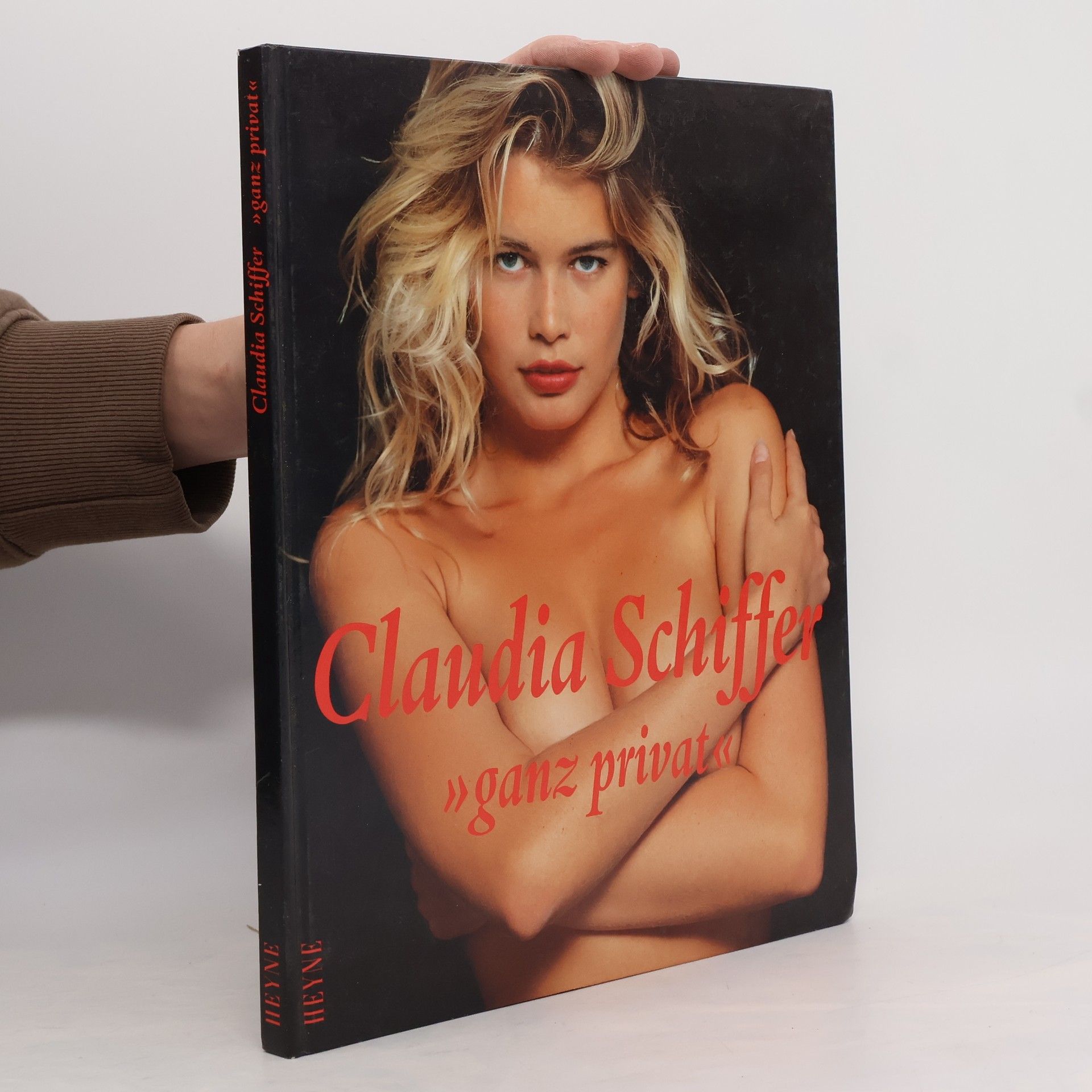 Claudia Schiffer Ganz privat