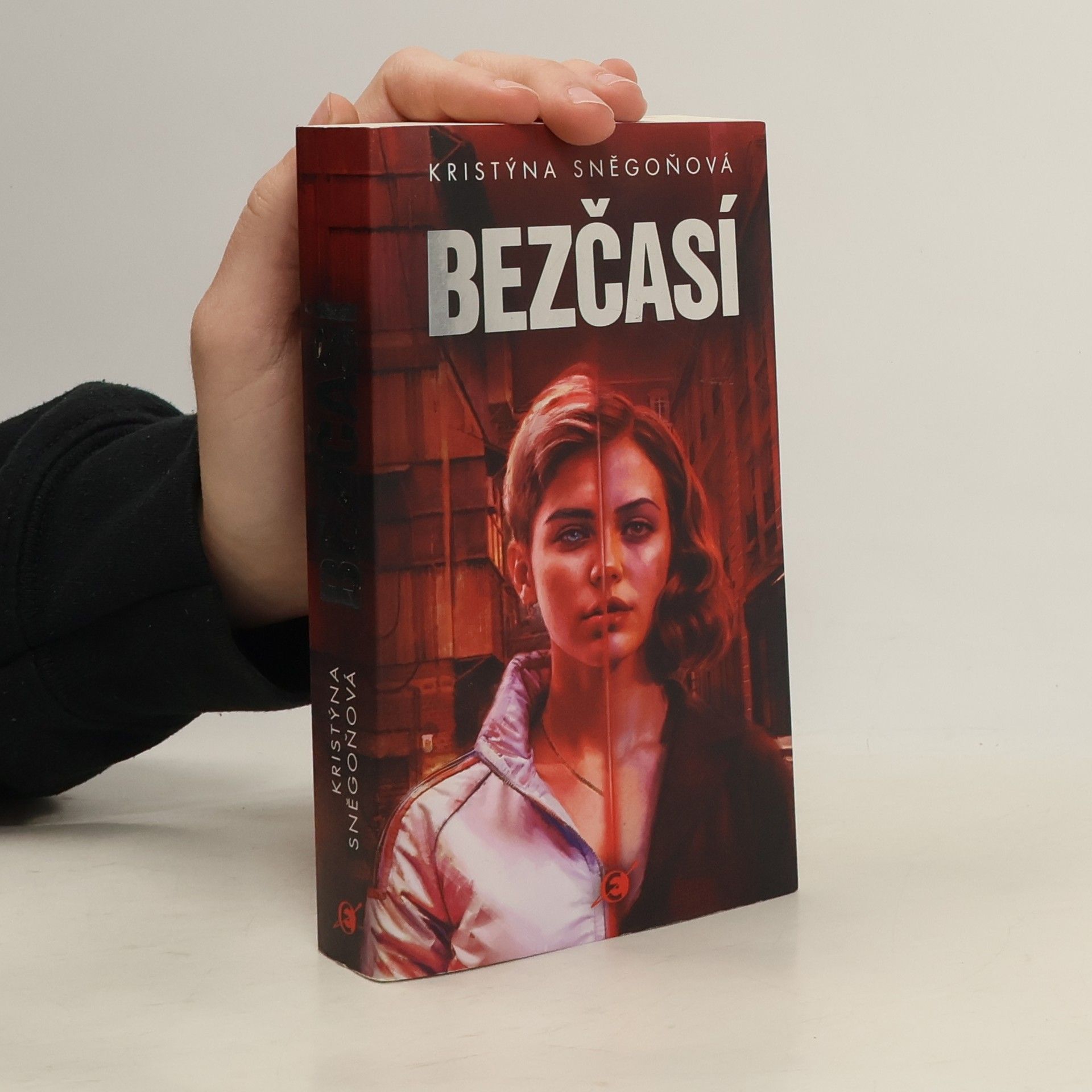 Kristýna Sněgoňová Bezčasí