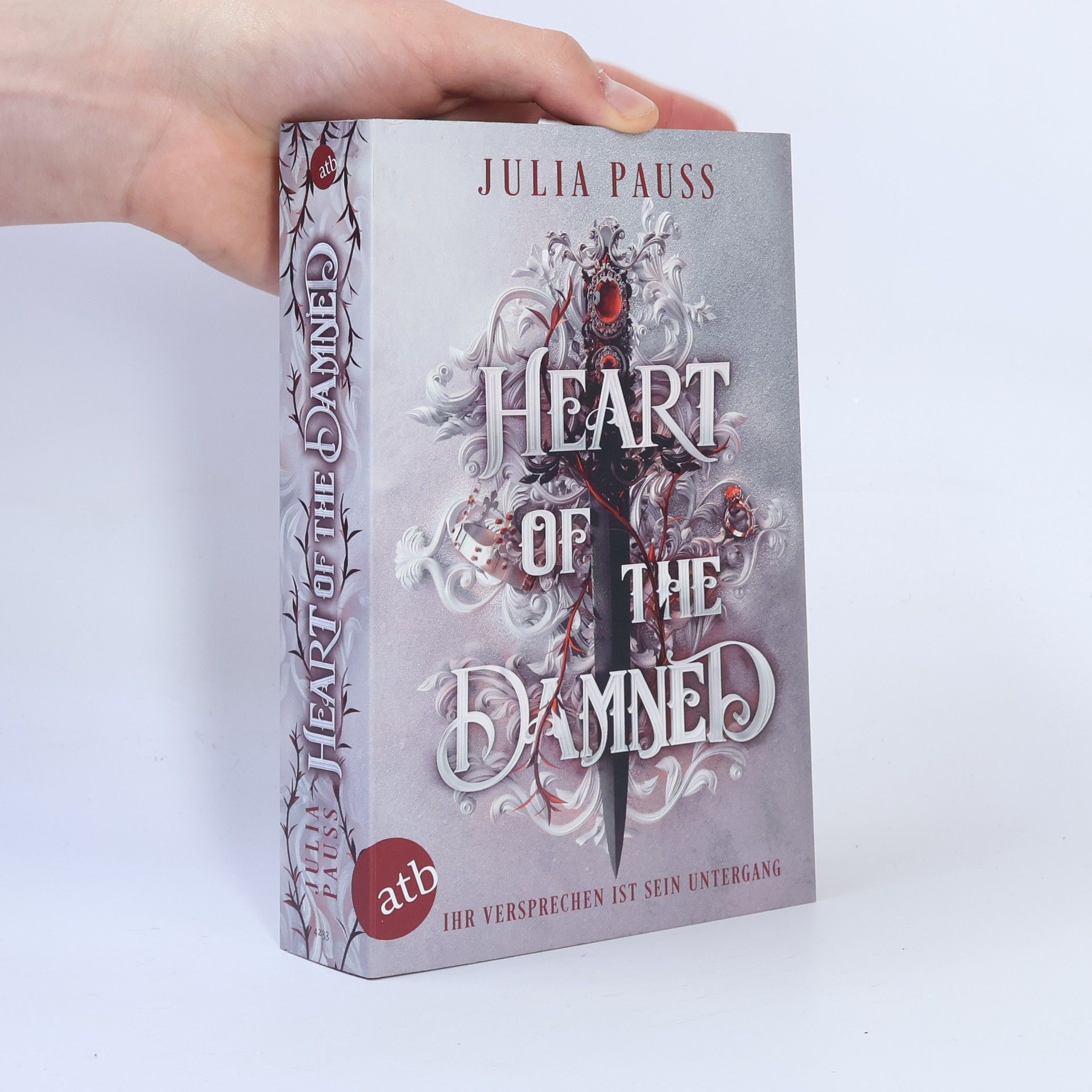 Julia Pauss Heart of the Damned – Ihr Versprechen ist sein Untergang