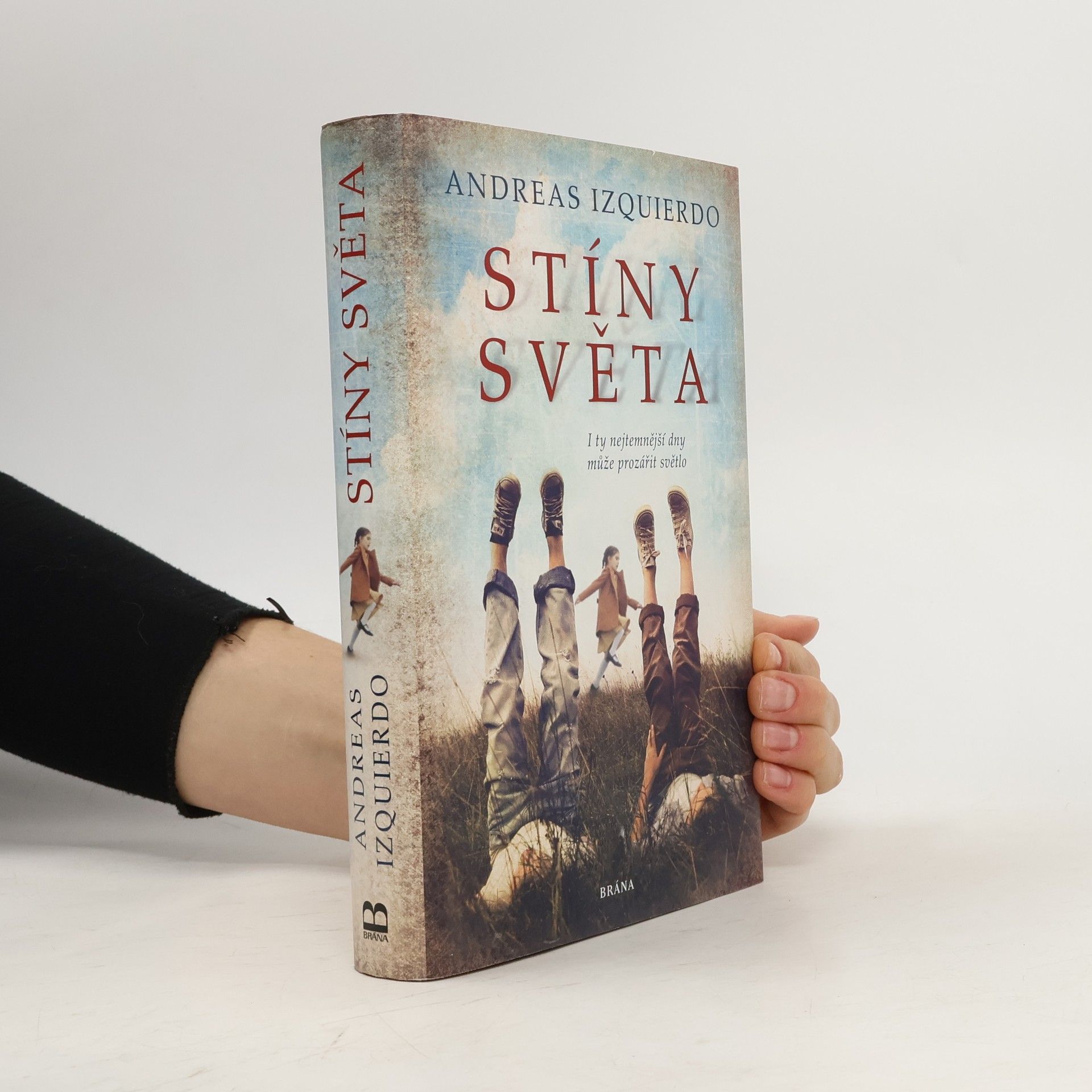 Andreas Izquierdo Stíny světa