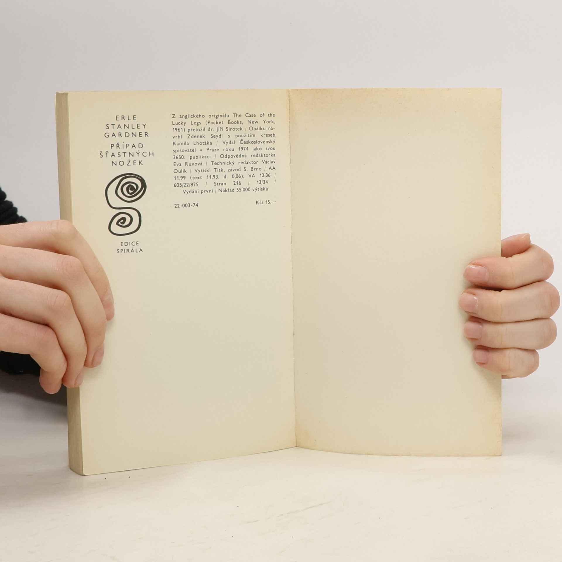 Erle Stanley Gardner Případ šťastných nožek