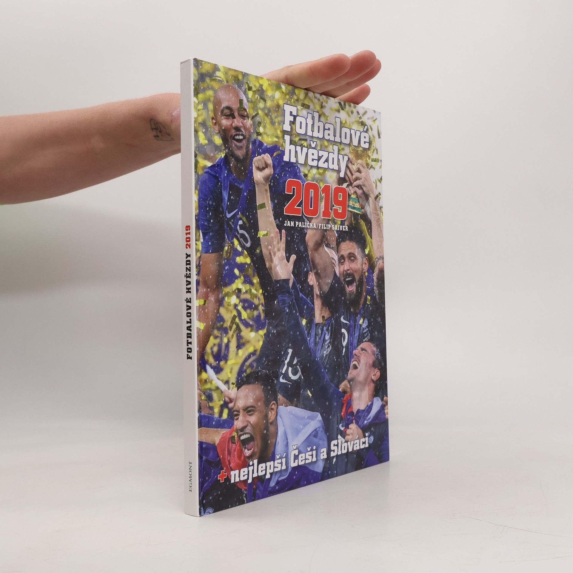 Kolektív autorov Fotbalové hvězdy 2019