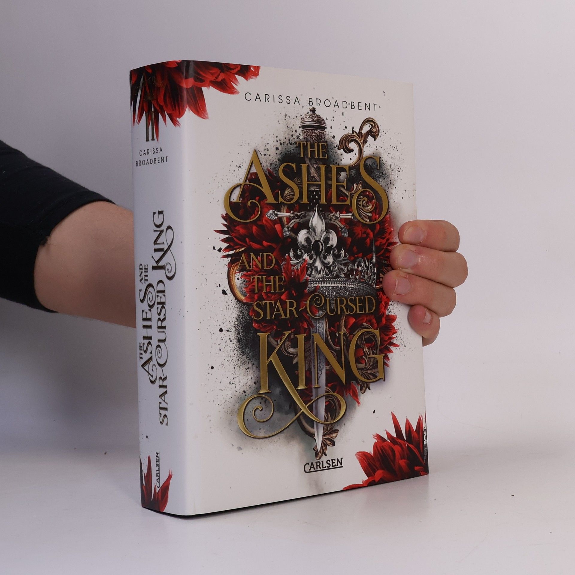 Carissa Broadbent The Ashes and the Star-Cursed King