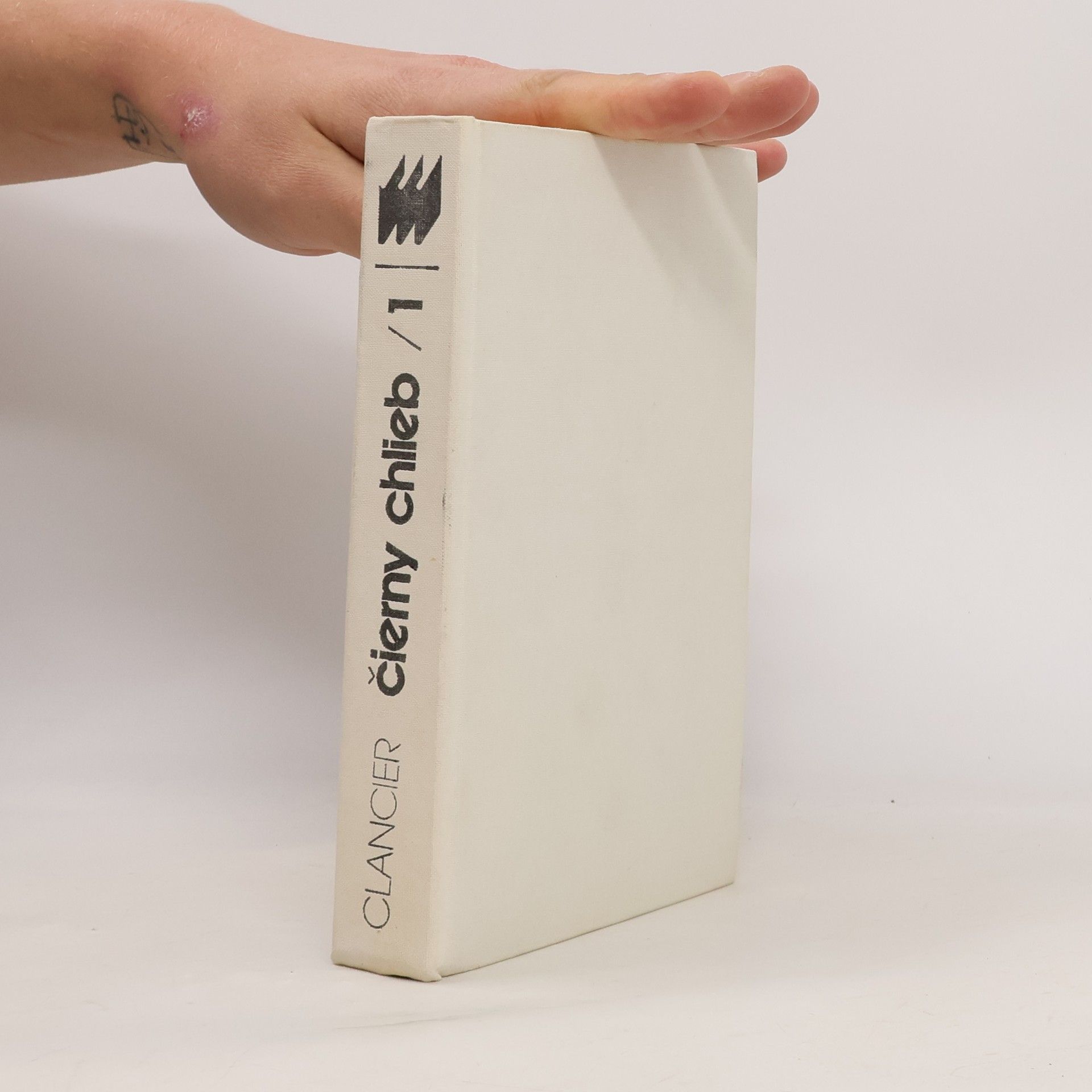 Georges Emmanuel Clancier Čierny chlieb 1