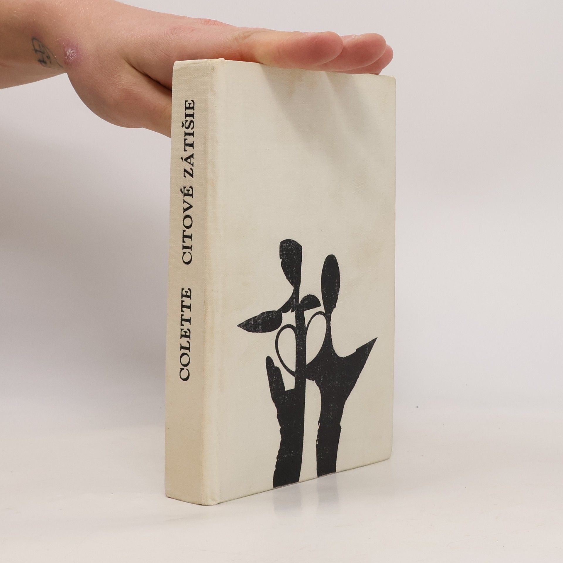 Colette Citové zátišie; Tá druhá; Tulačka