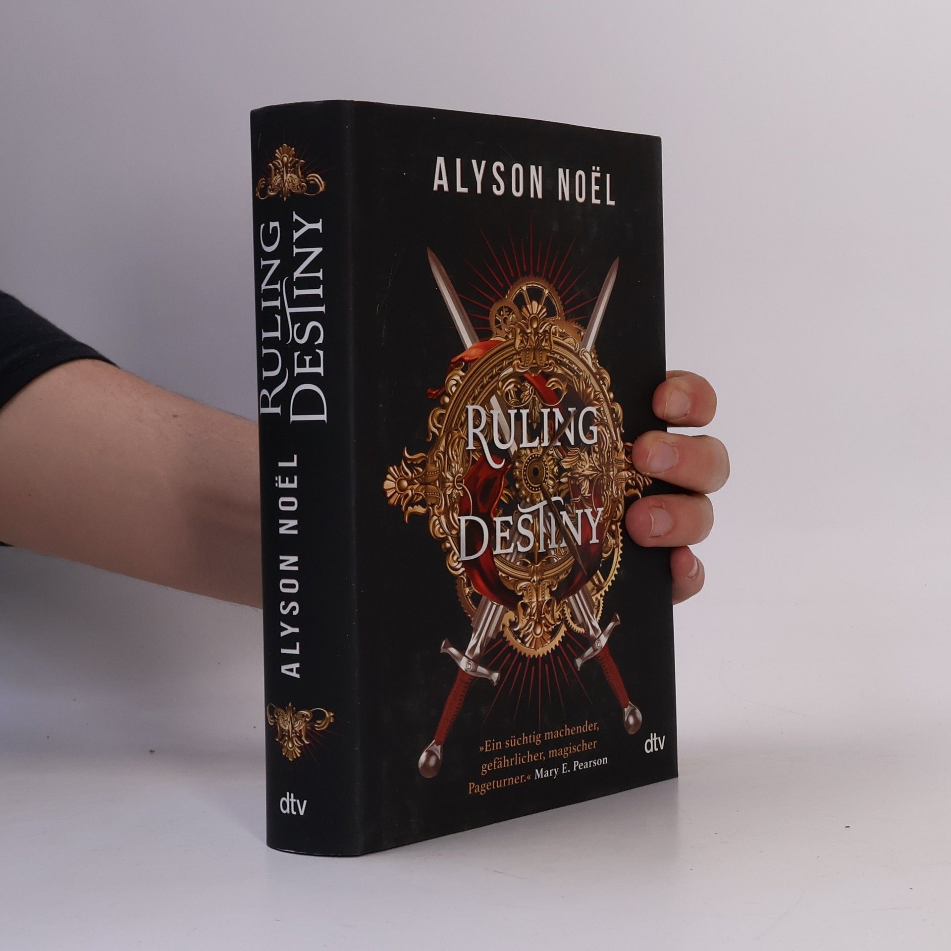 Alyson Noël Ruling Destiny