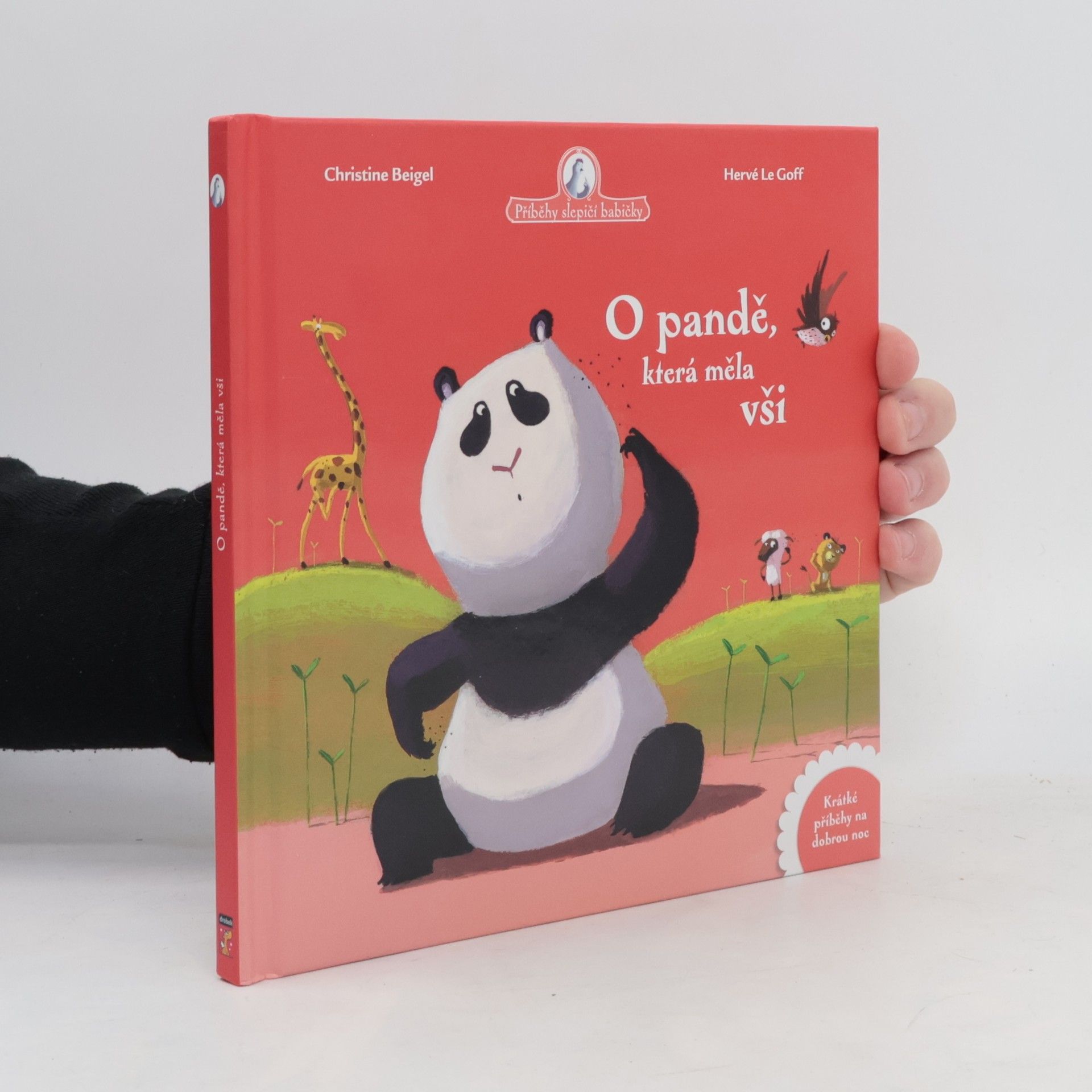 O pandě, která měla vši