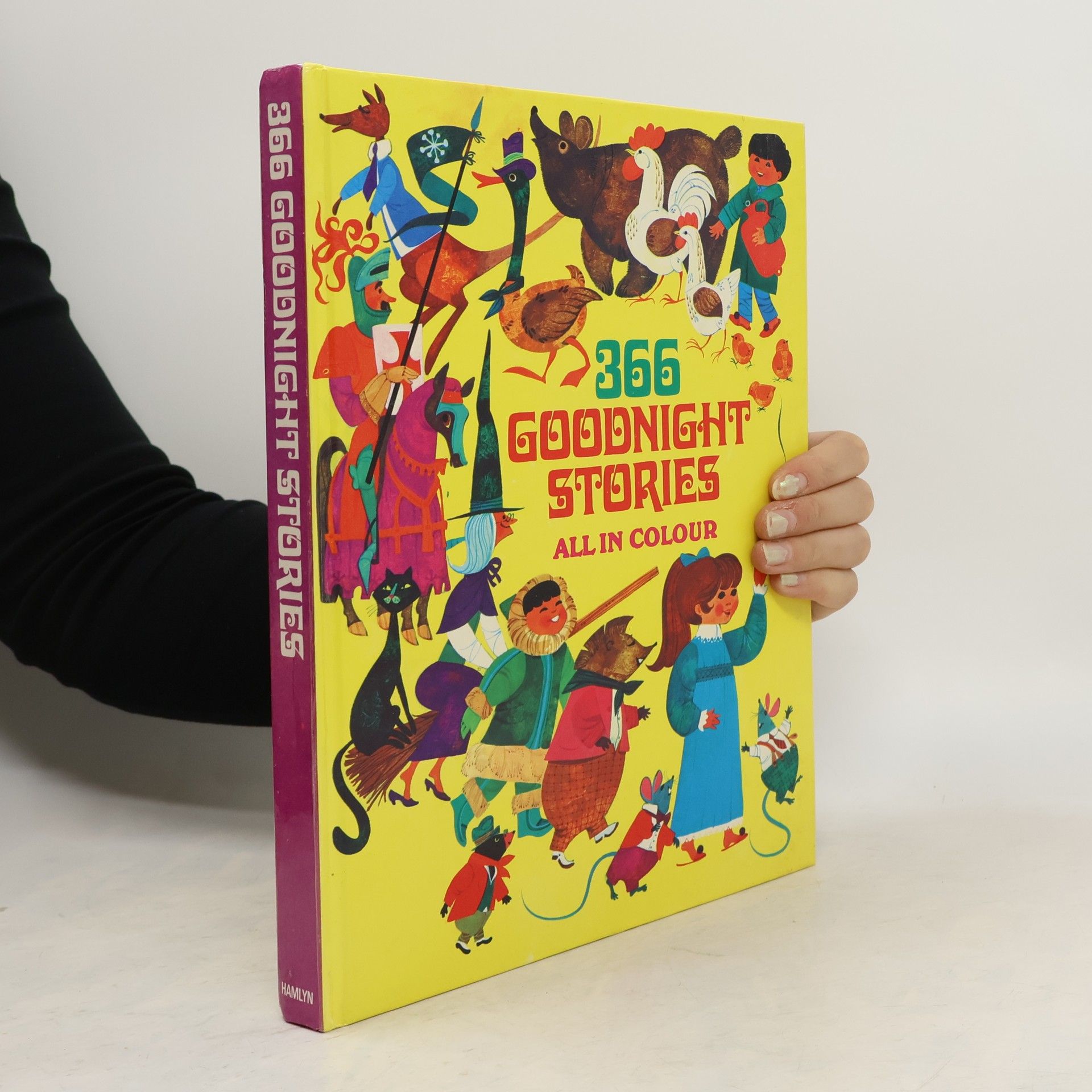 Kolektiv autorů 366 Goodnight stories