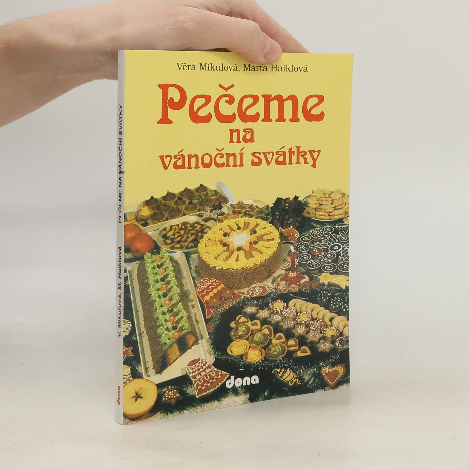 Marta Haiklová Pečeme na vánoční svátky