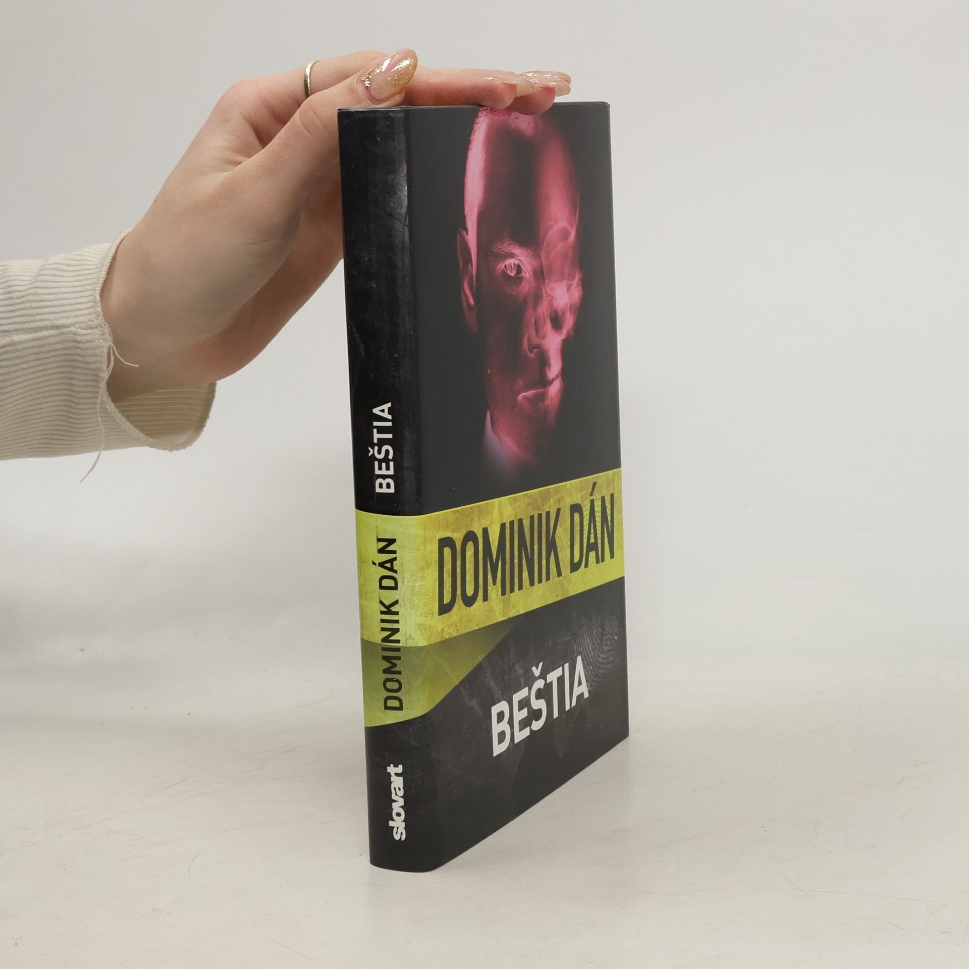 Dominik Dán Beštia