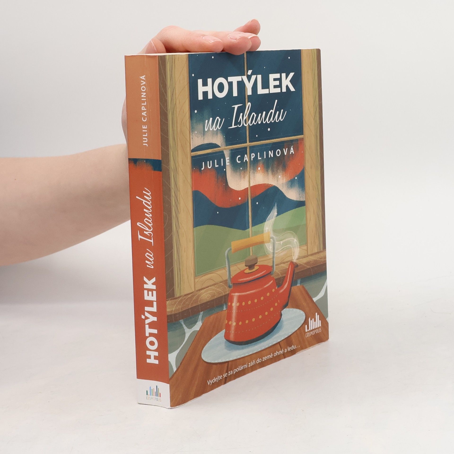 Julie Caplinová Hotýlek na Islandu