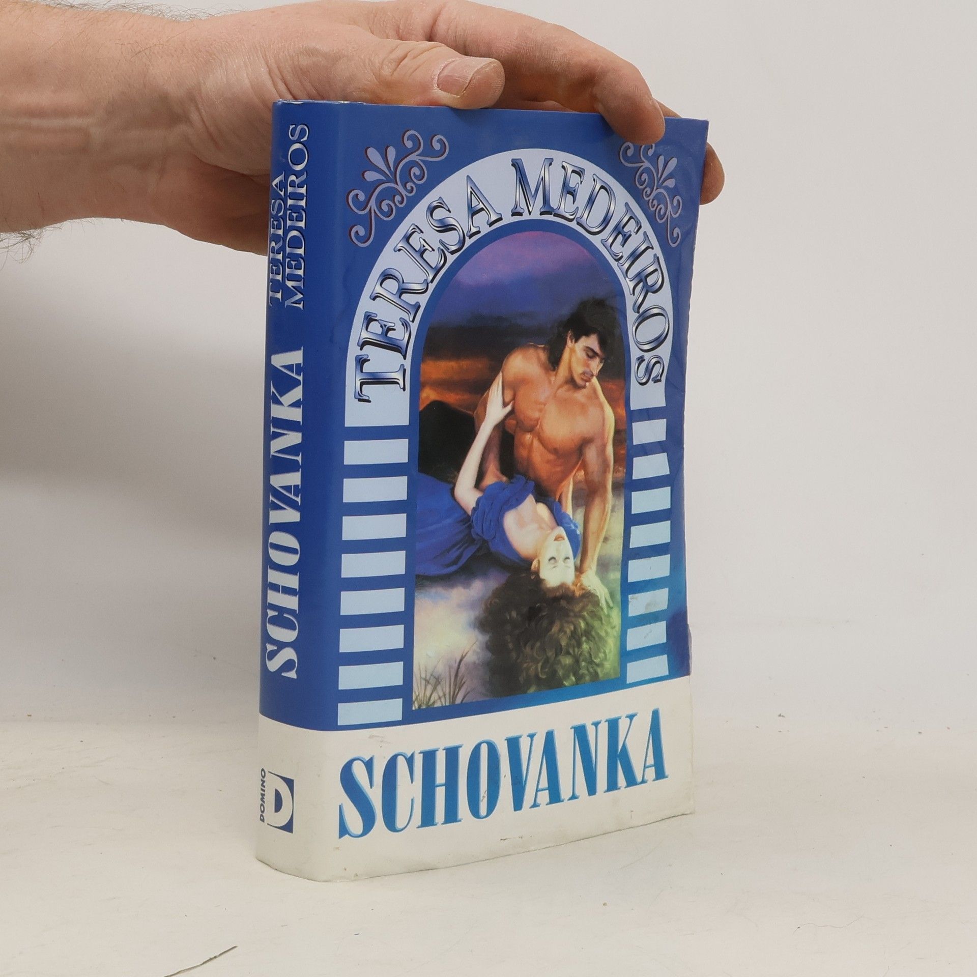 Teresa Medeiros Schovanka