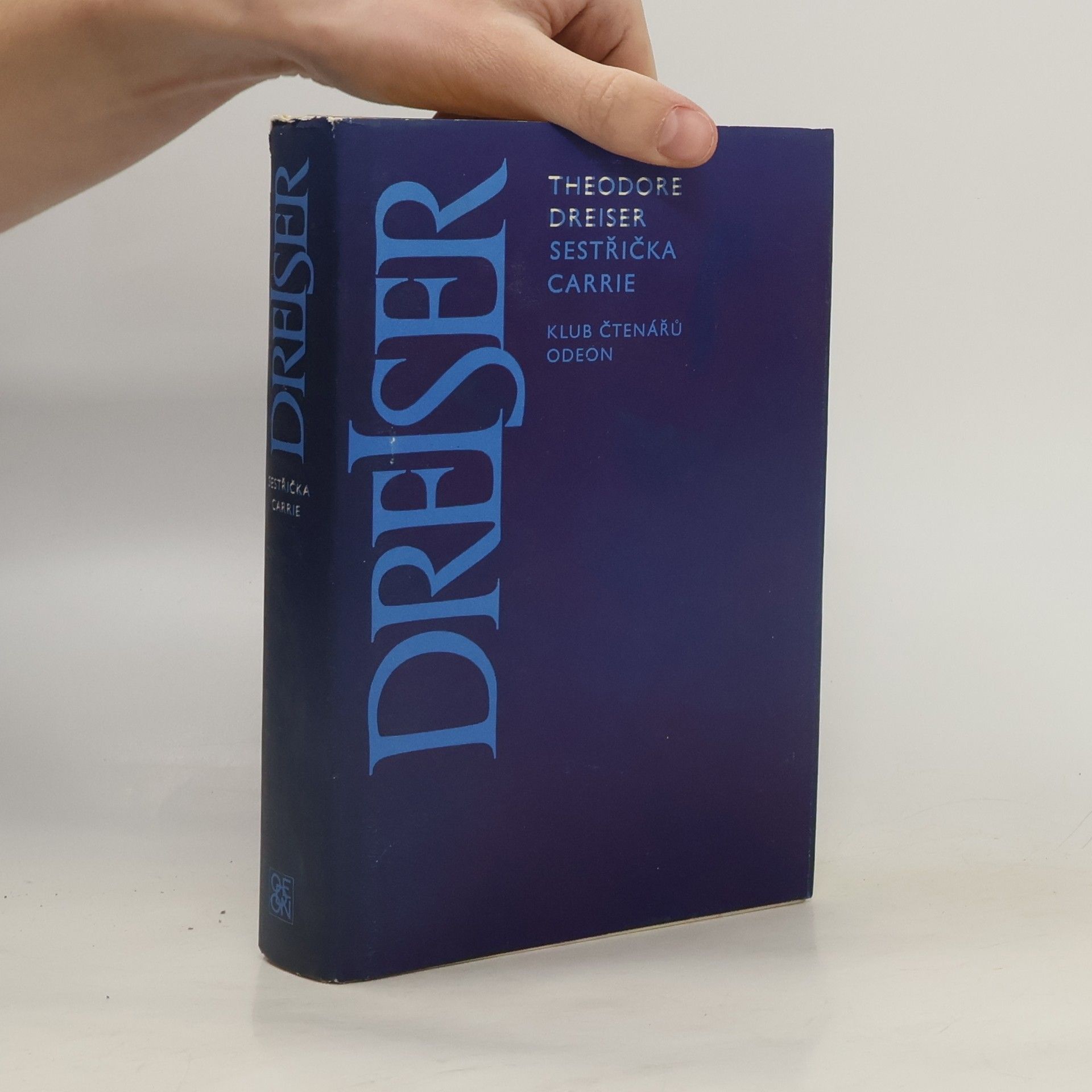 Theodore Dreiser Sestřička Carrie