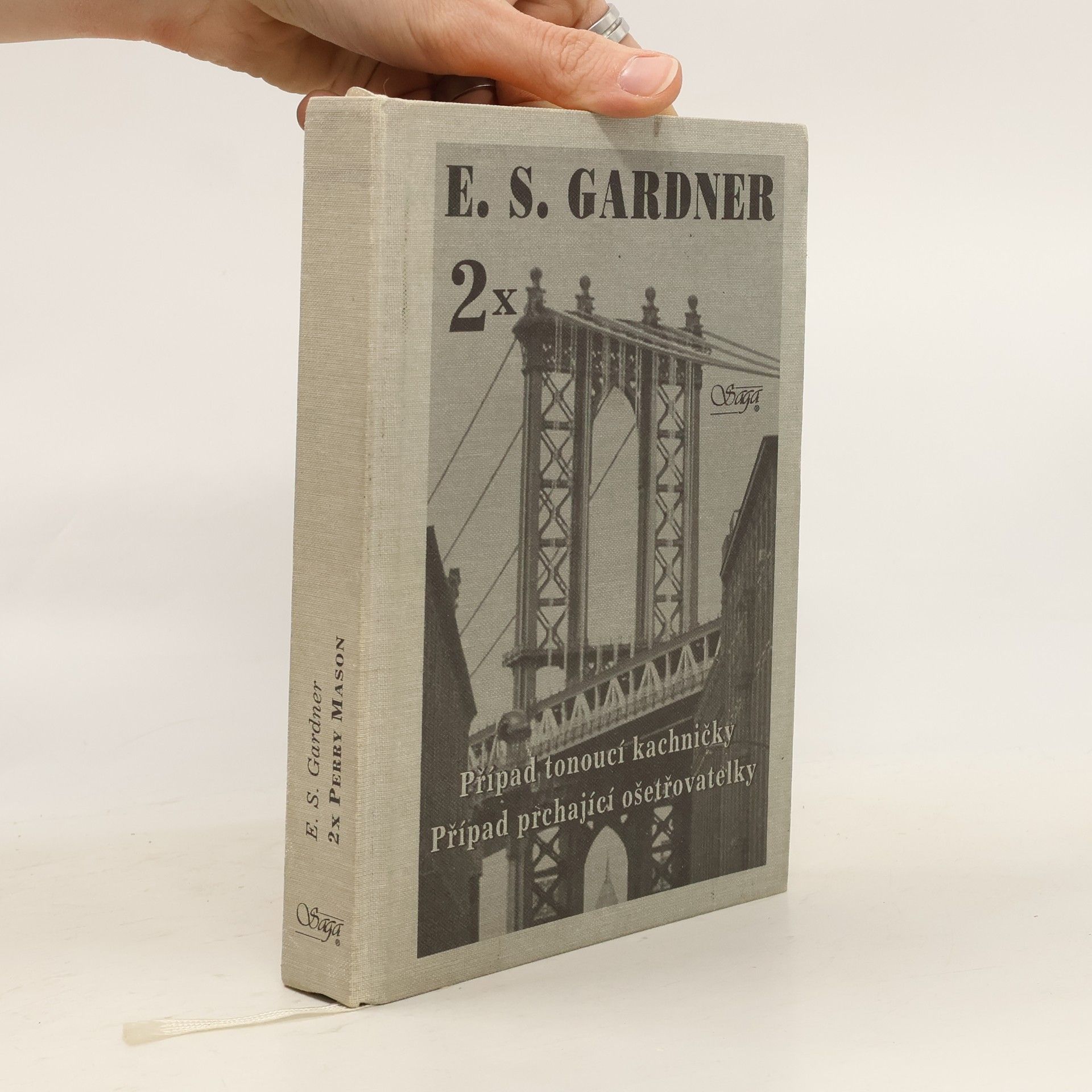 Erle Stanley Gardner Případ tonoucí kachničky / Případ prchající ošetřovatelky