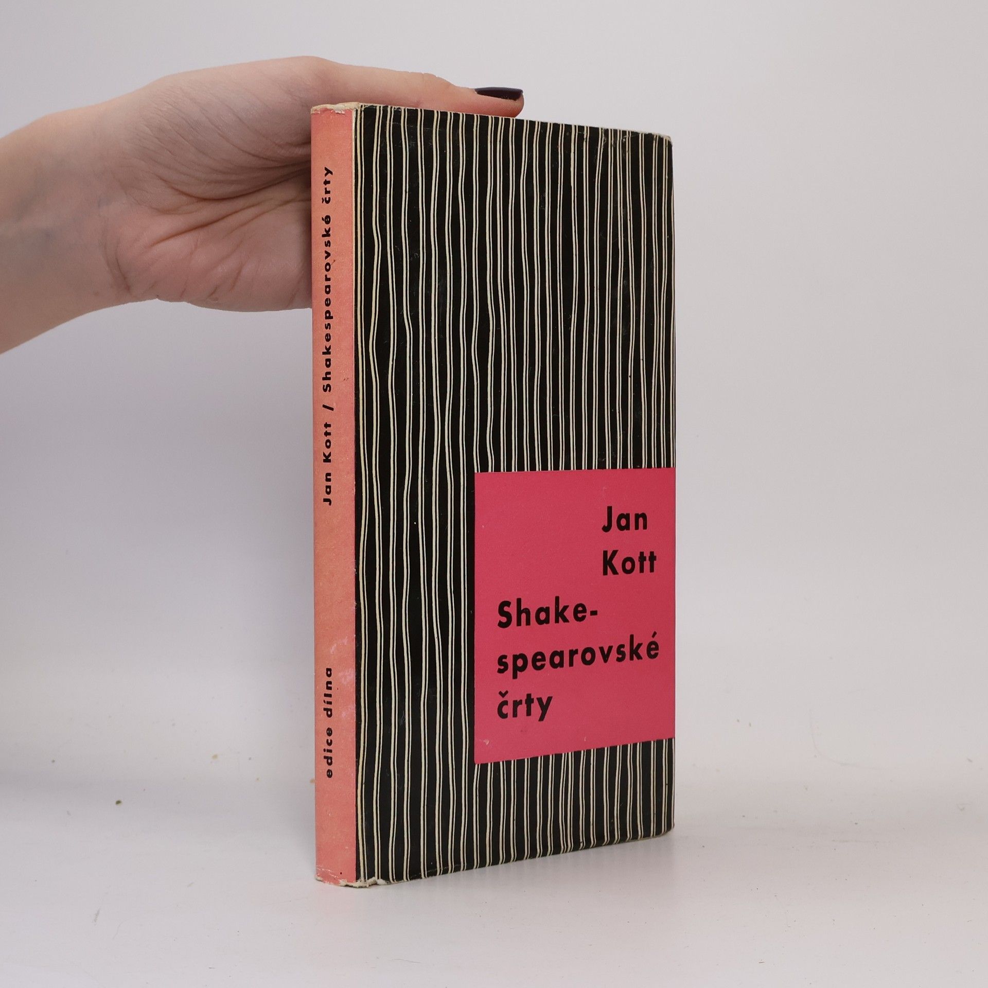 Shakespearovské črty