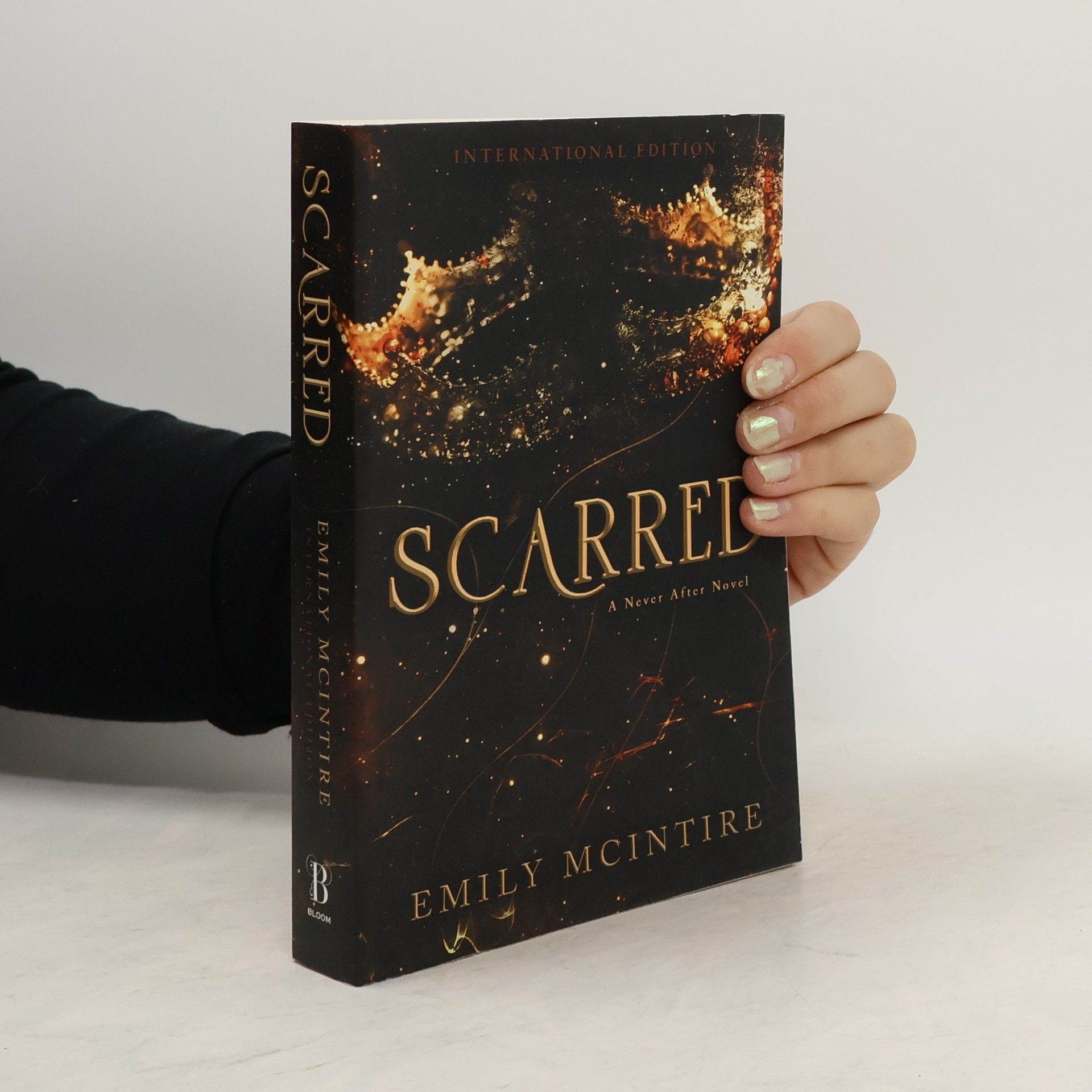 Emily McIntire Scarred