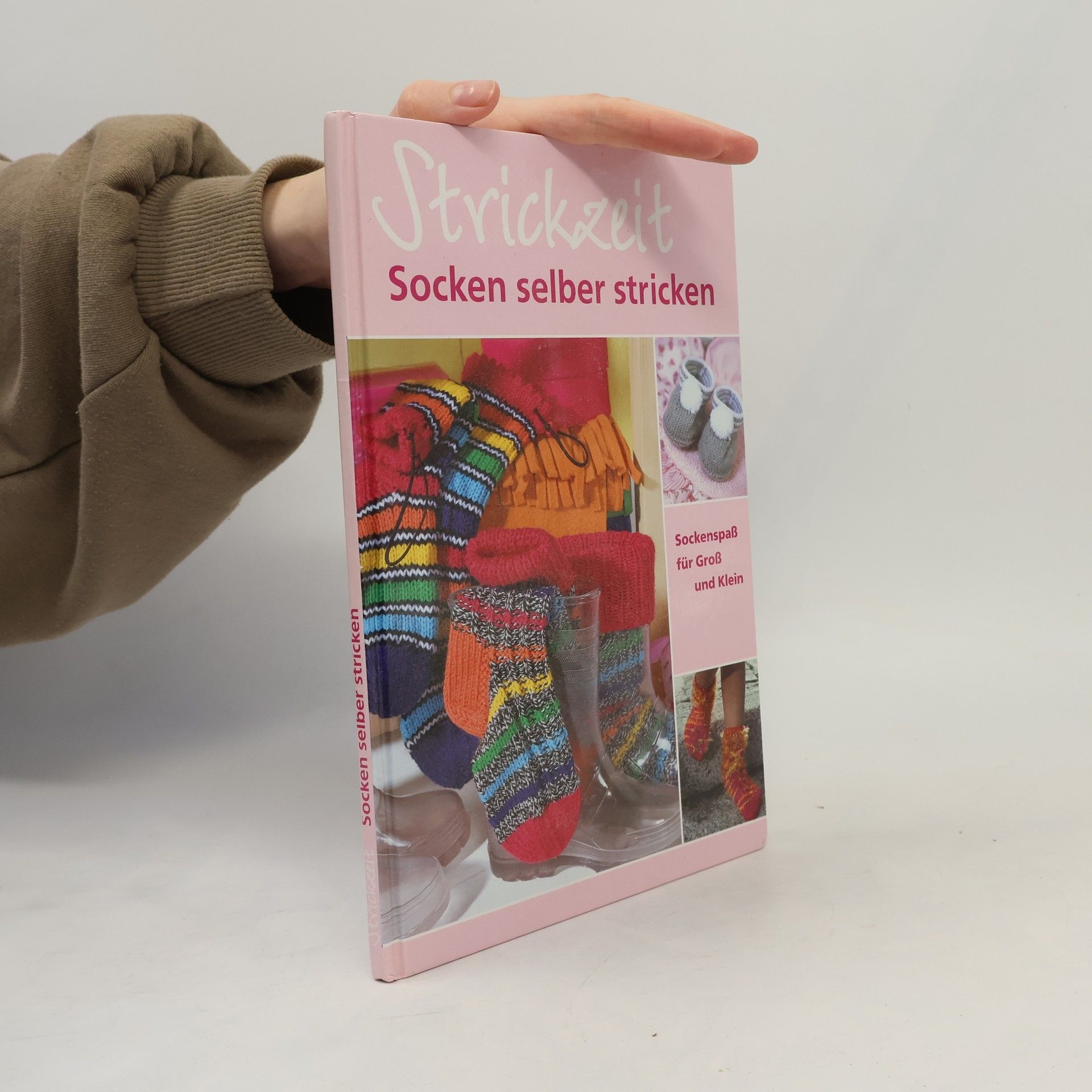 Autorenkollektiv Strickzeit. Socken selber stricken