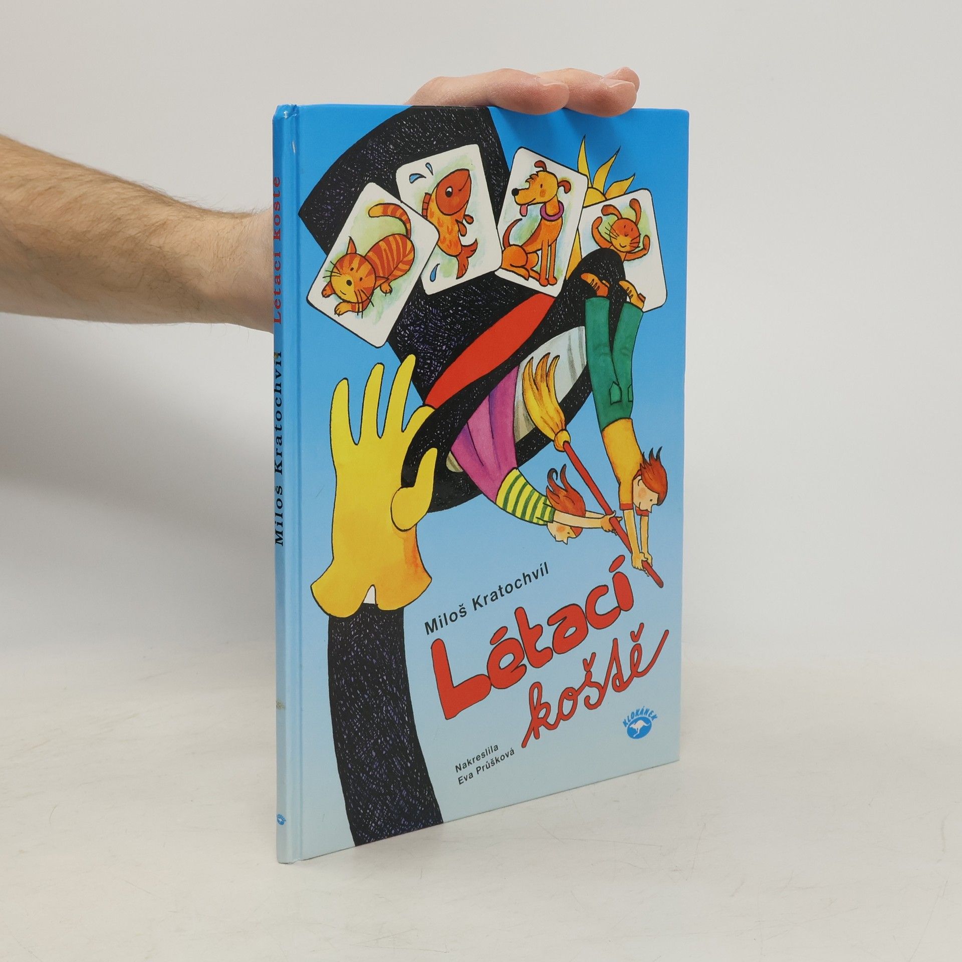 Miloš Kratochvíl Létací koště