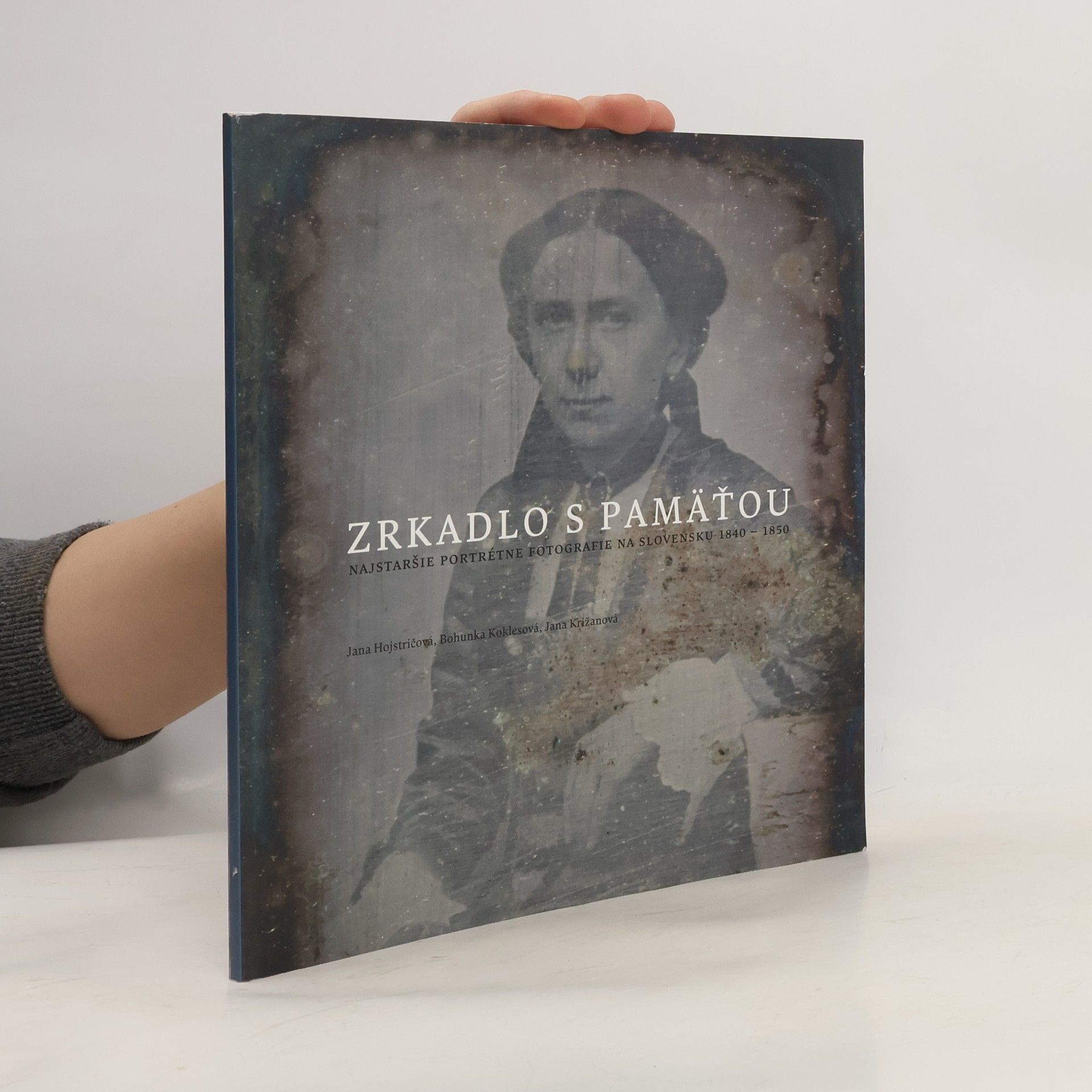 Kolektiv autorů Zrkadlo s pamäťou