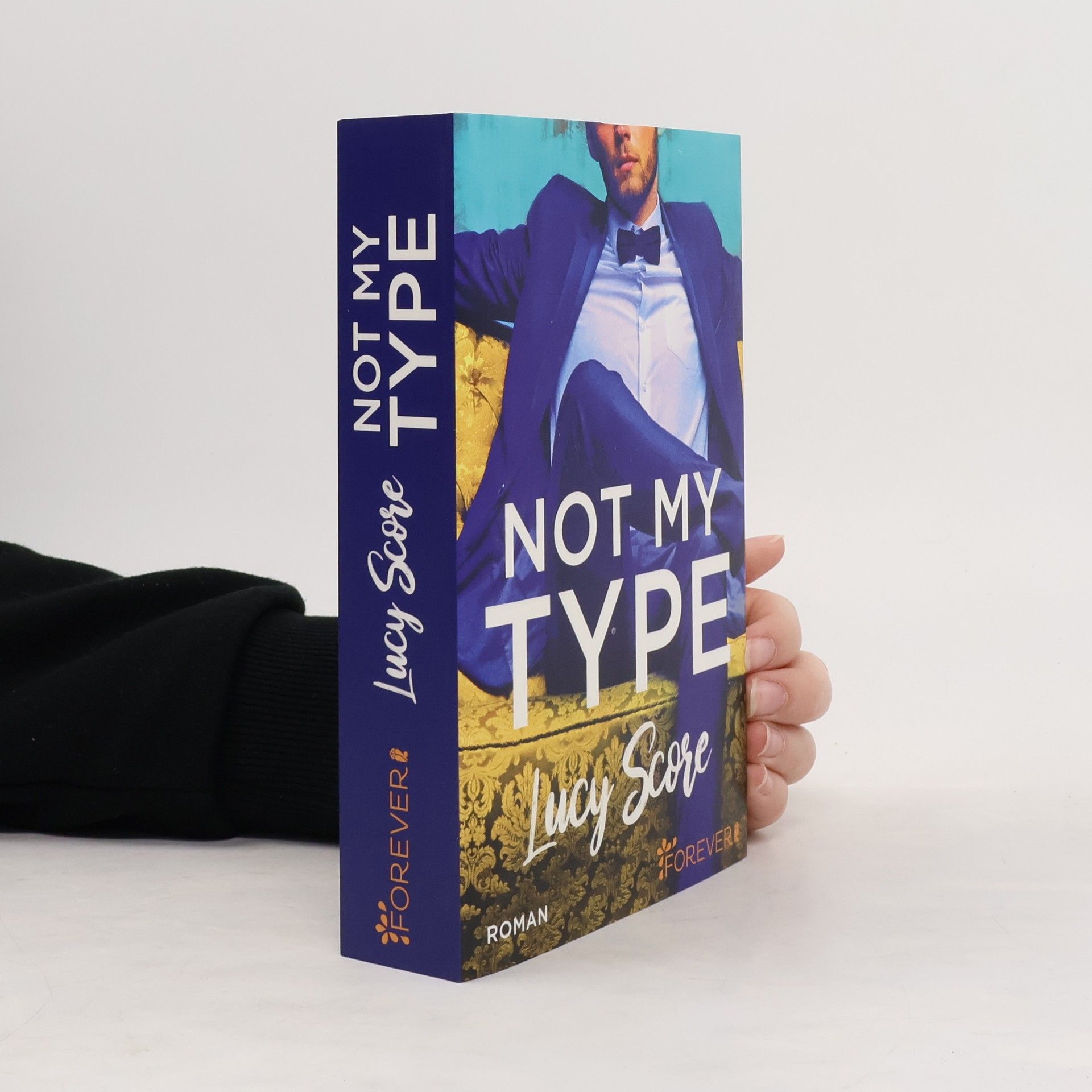 Lucy Score Not my type